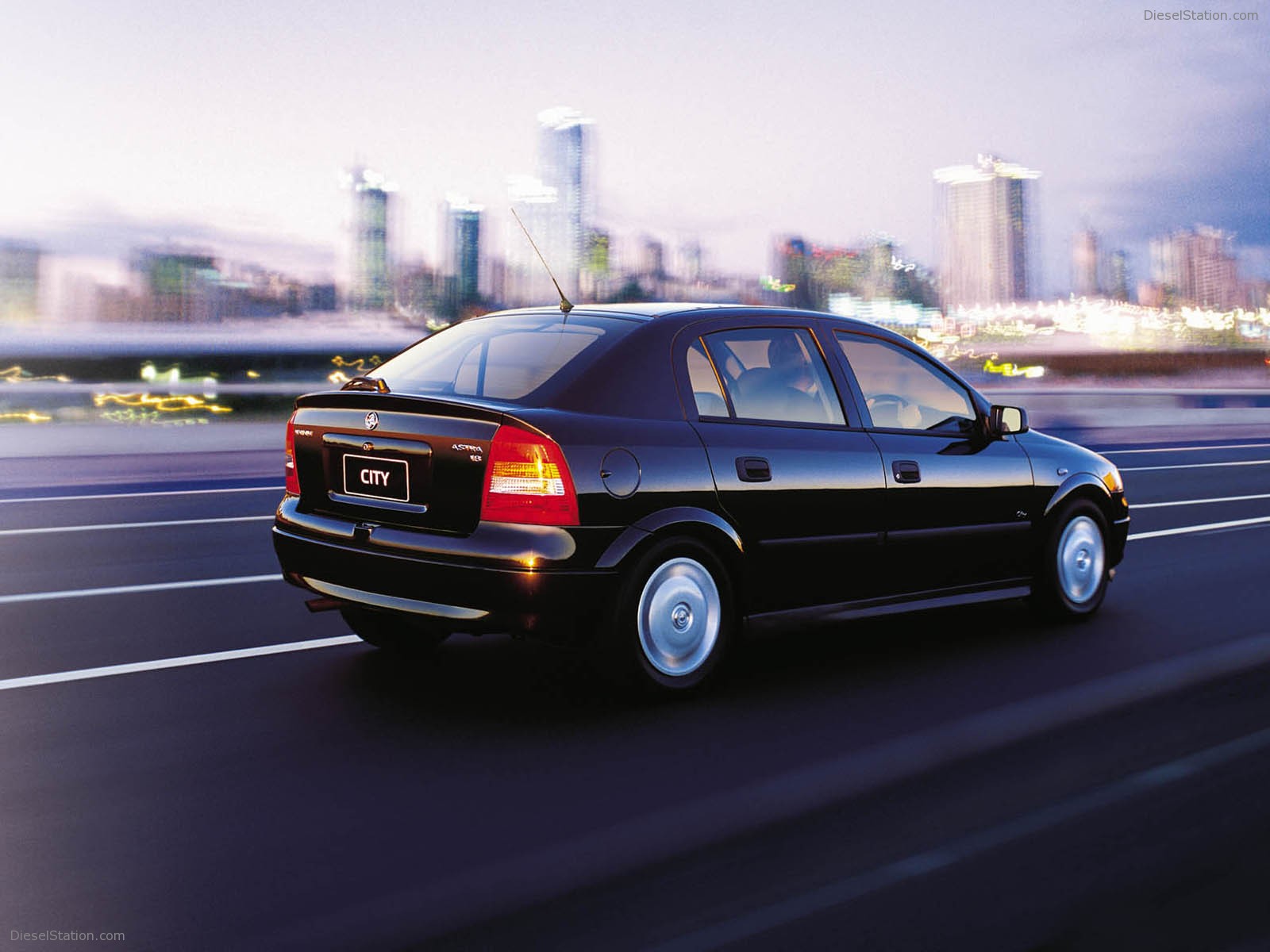 Holden Astra (2000)