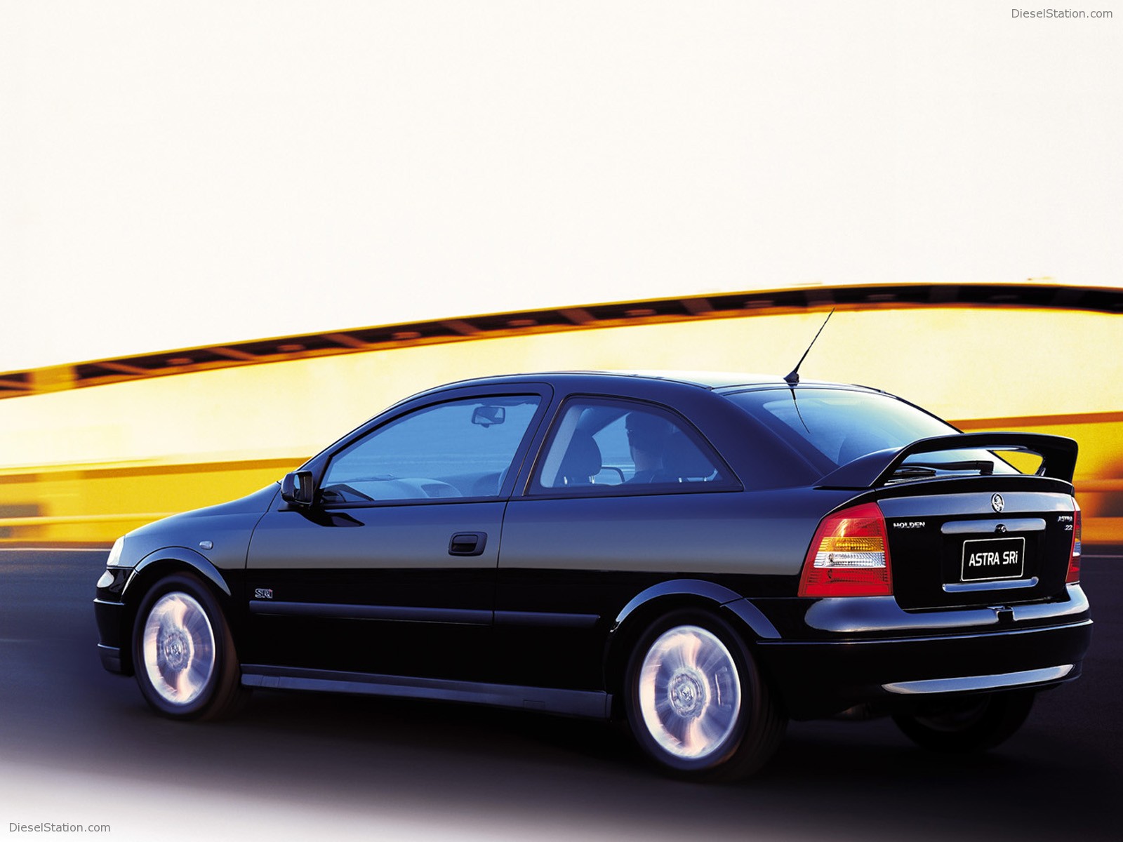 Holden Astra (2000)