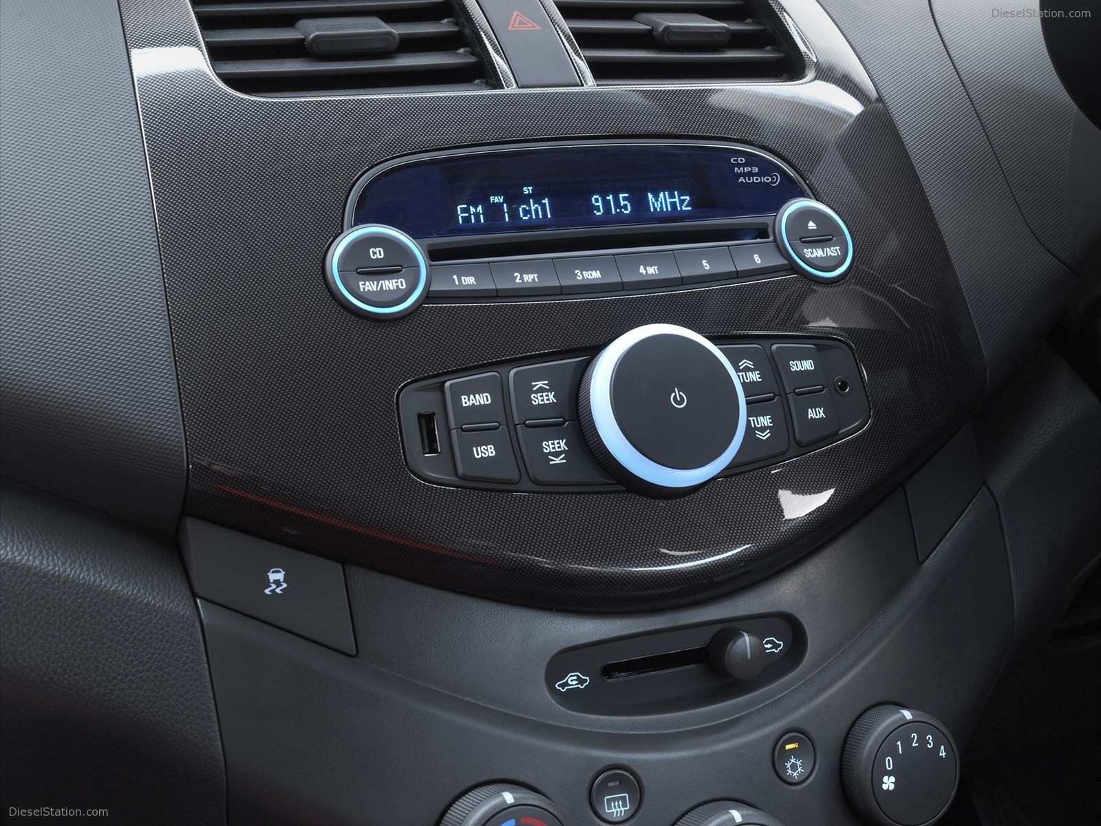 Holden Barina Spark 2011