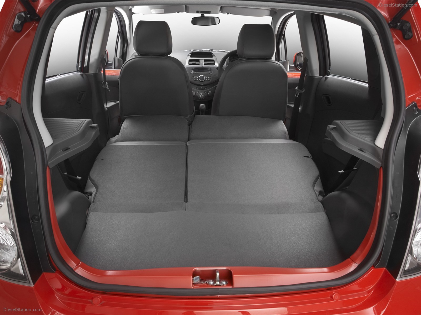 Holden Barina Spark 2011