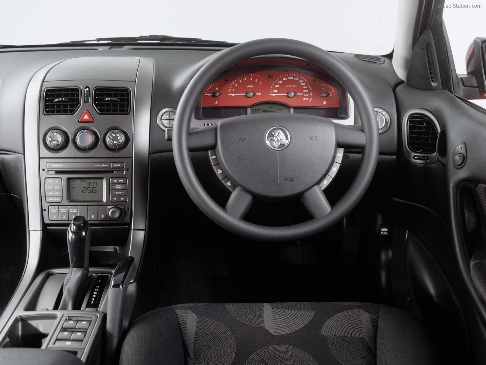 Holden Commodore (2002)