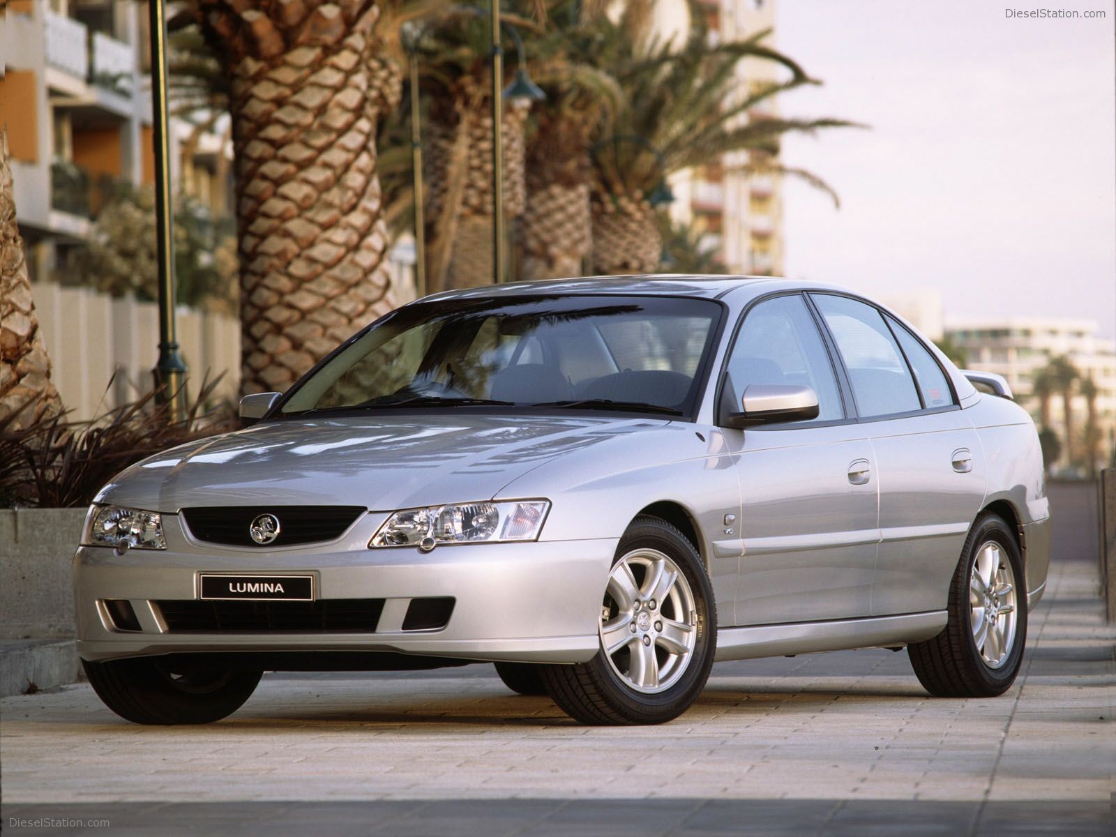 Holden Commodore (2002)