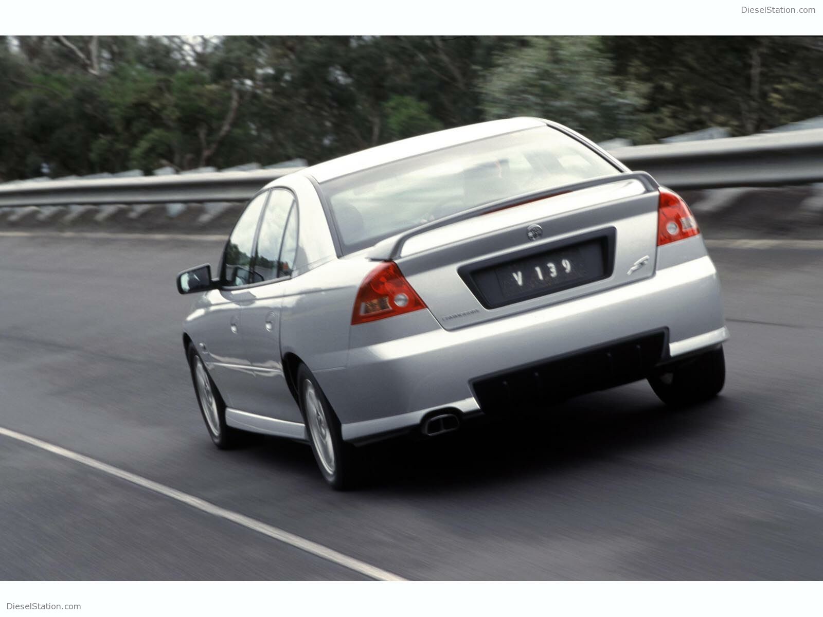 Holden Commodore (2002)