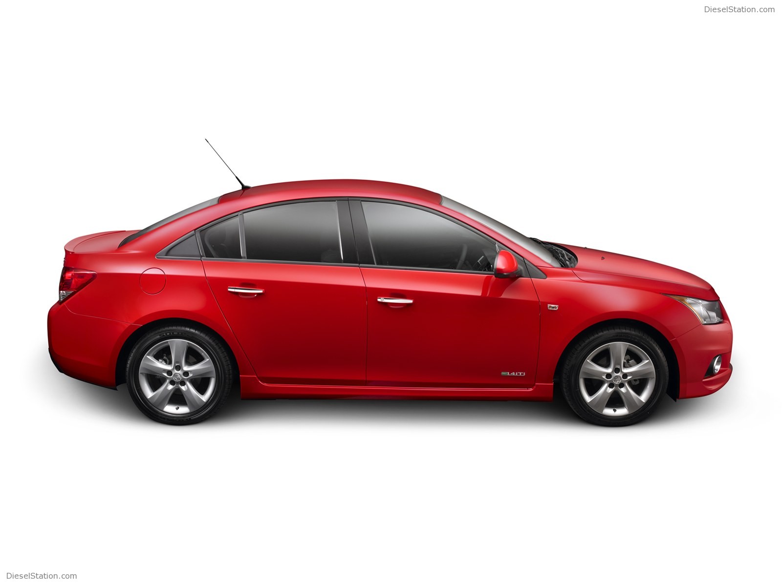 HOLDEN Series II Cruze SRi-V 2011
