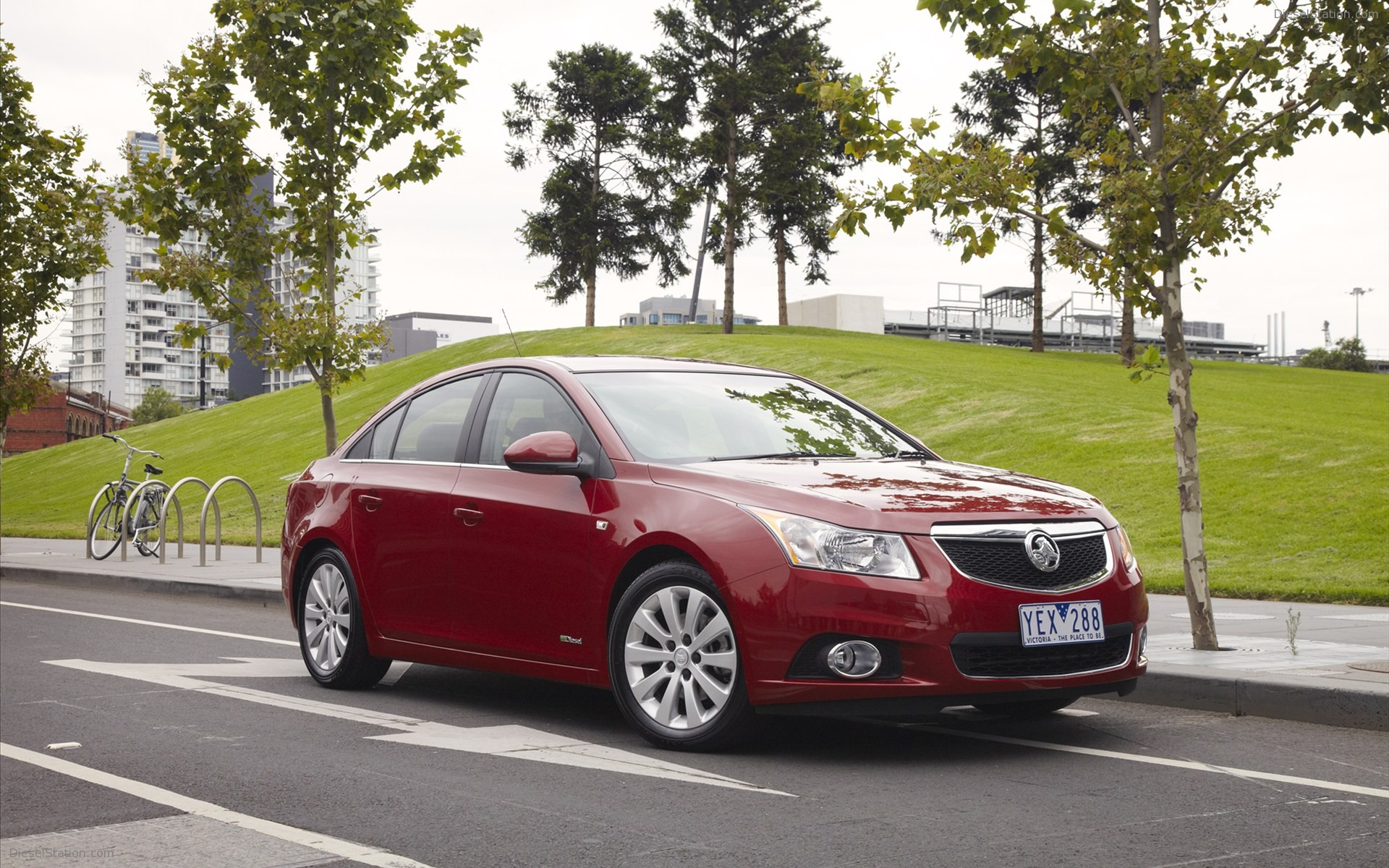 HOLDEN Series II Cruze SRi-V 2011