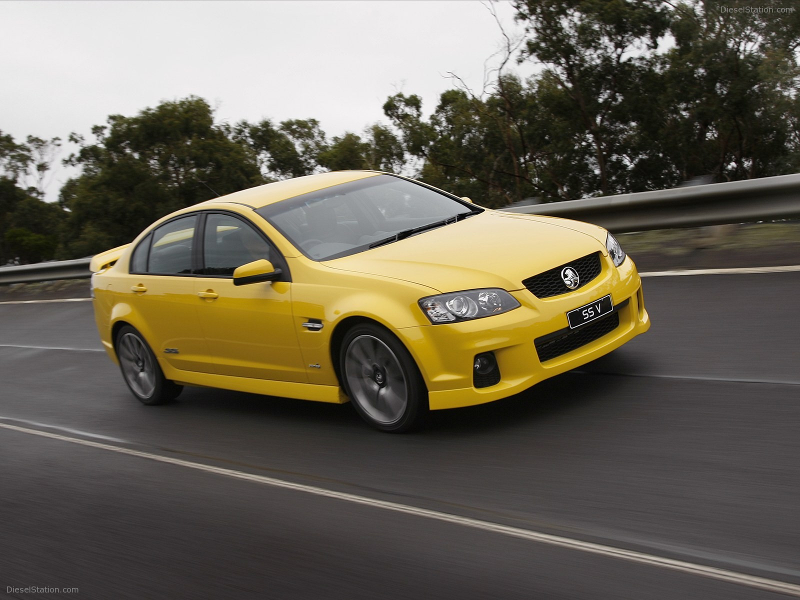 Holden VE II Commodore SSV 2011