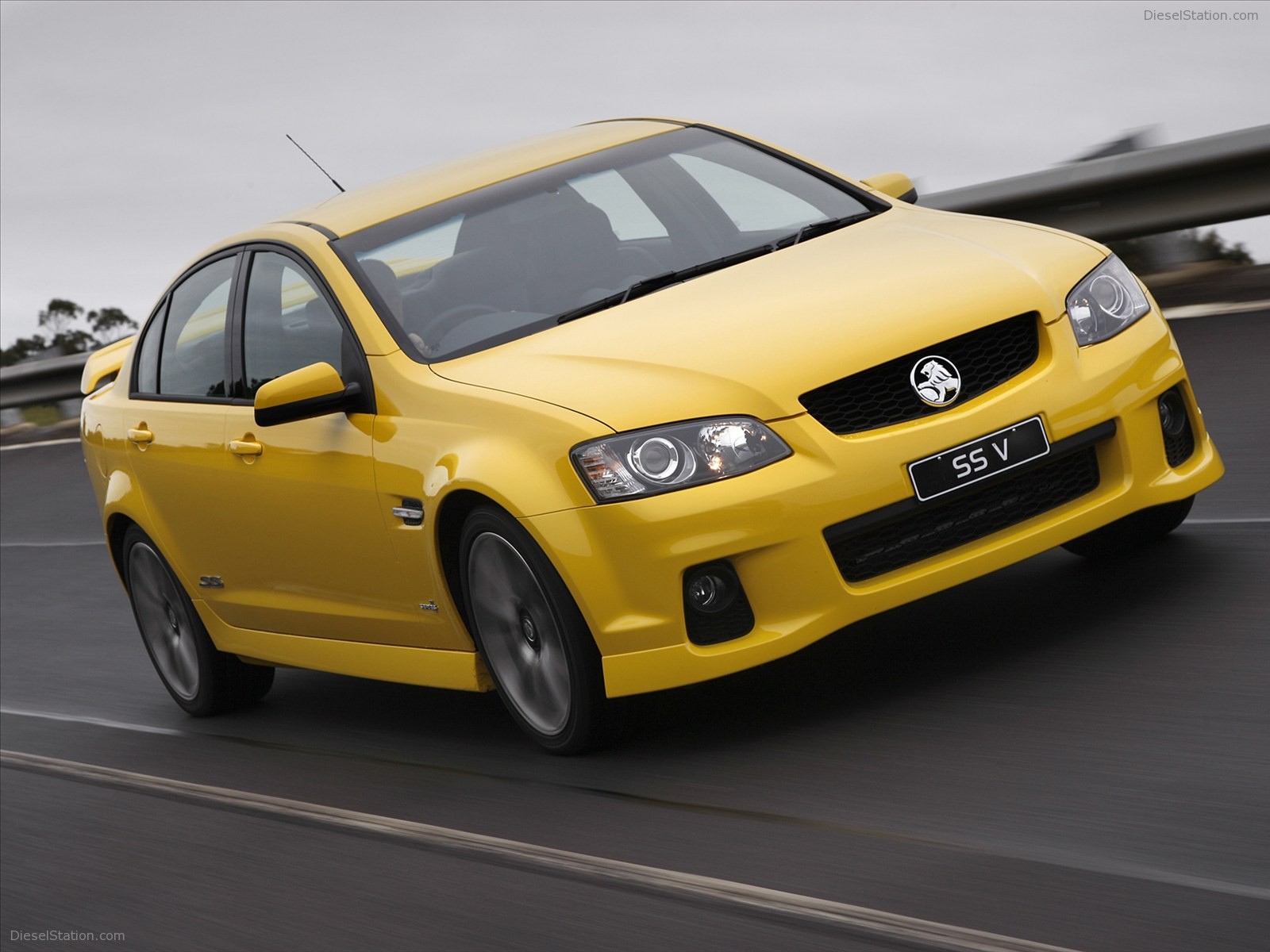 Holden VE II Commodore SSV 2011