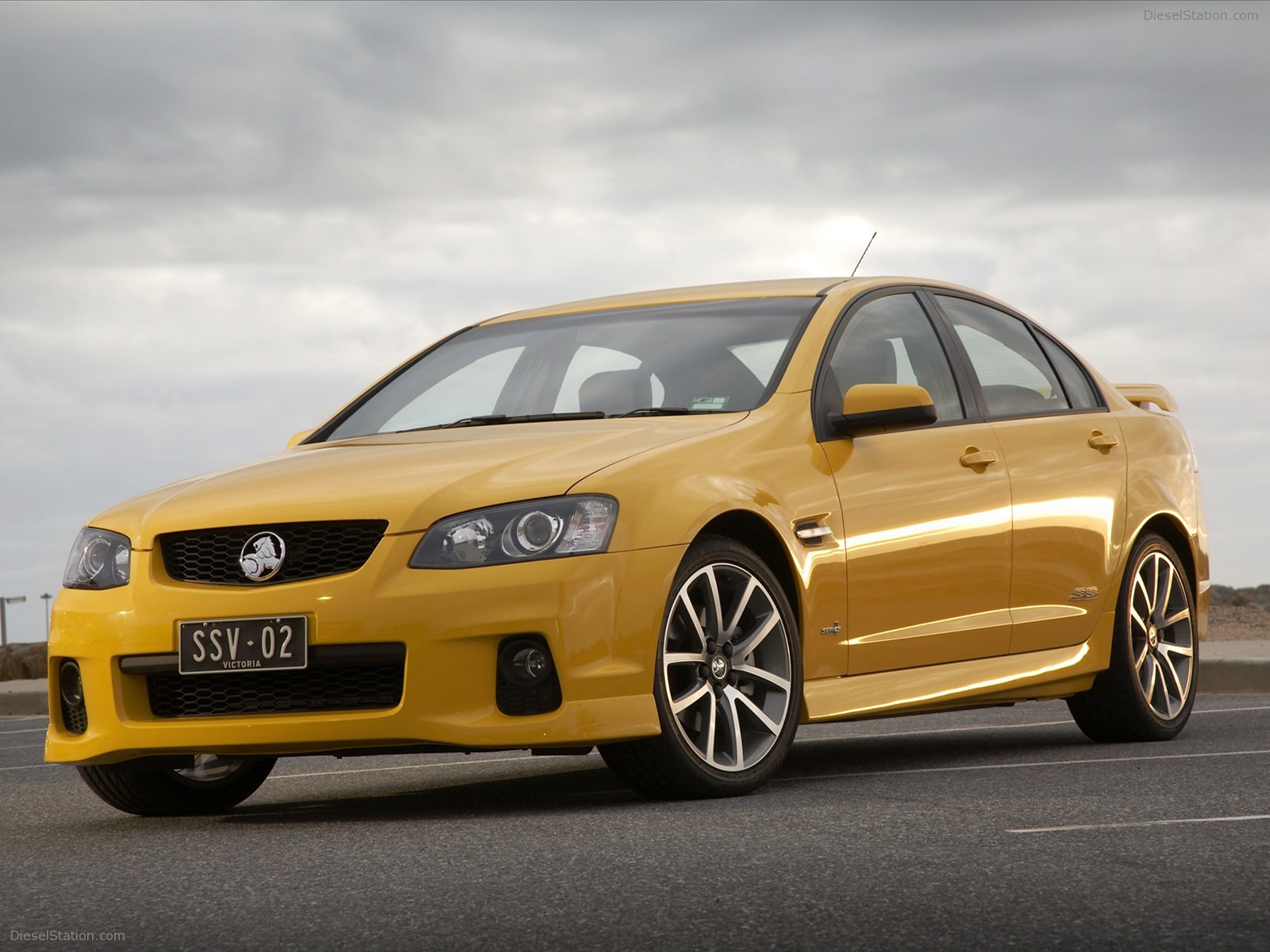 Holden VE II Commodore SSV 2011