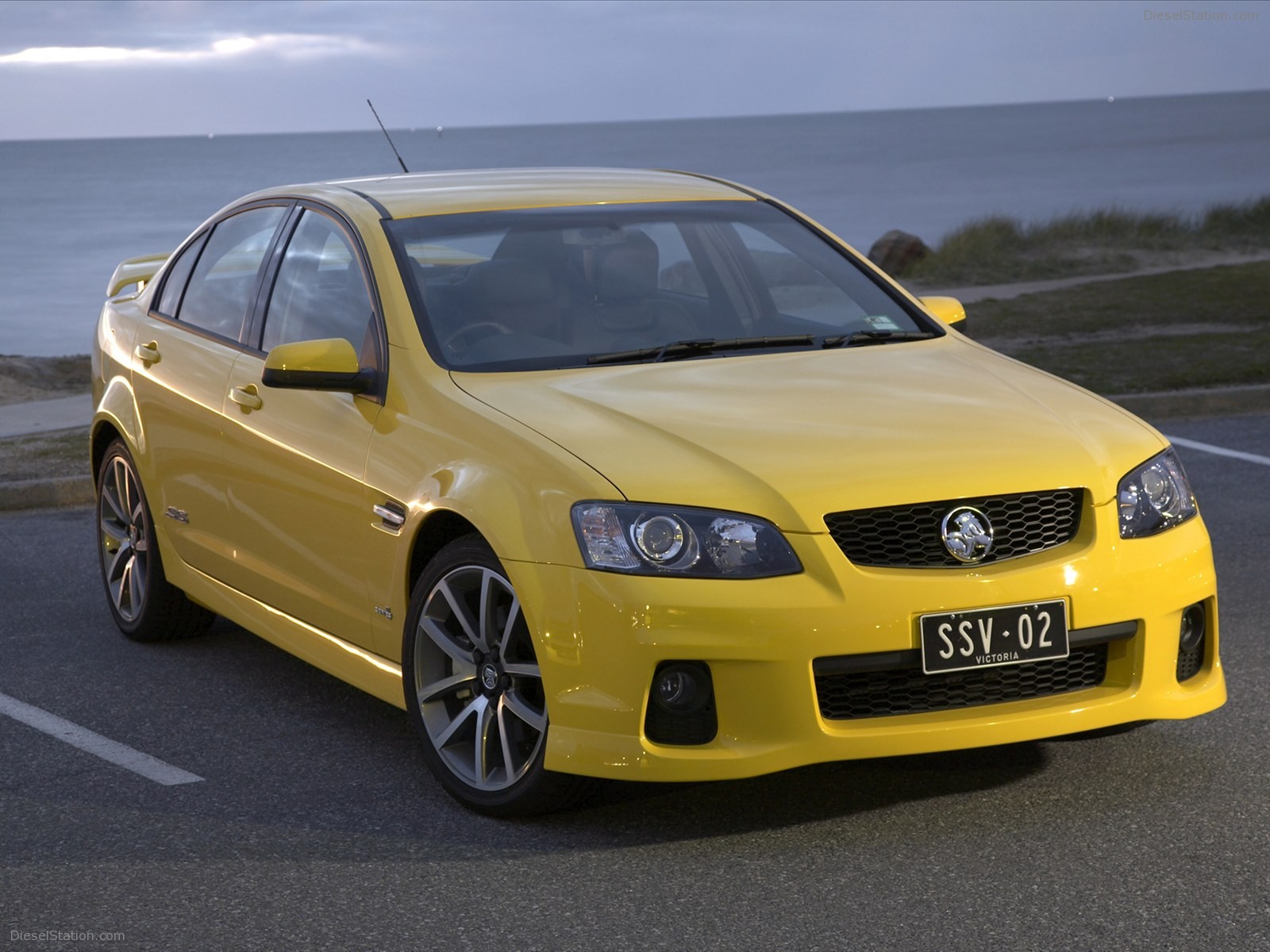 Holden VE II Commodore SSV 2011