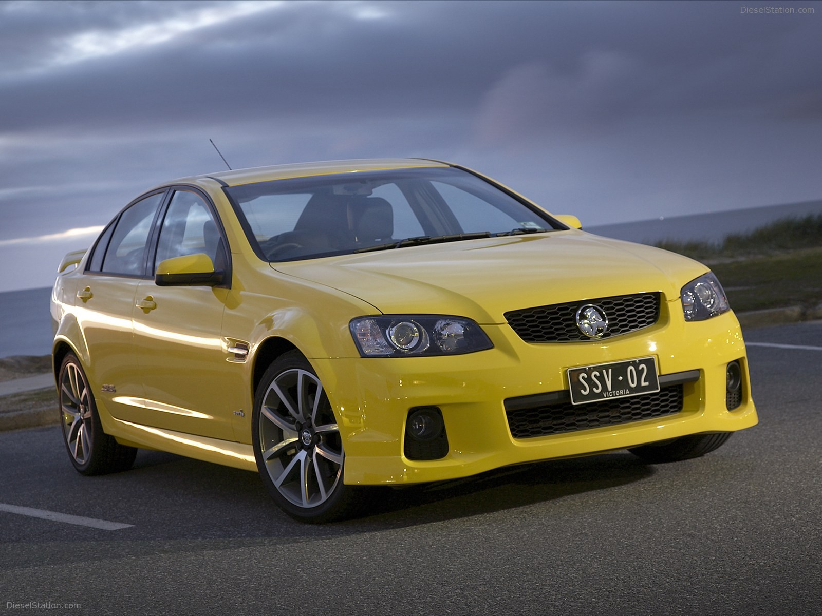 Holden VE II Commodore SSV 2011