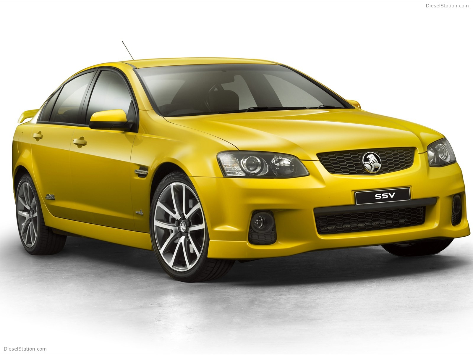 Holden VE II Commodore SSV 2011