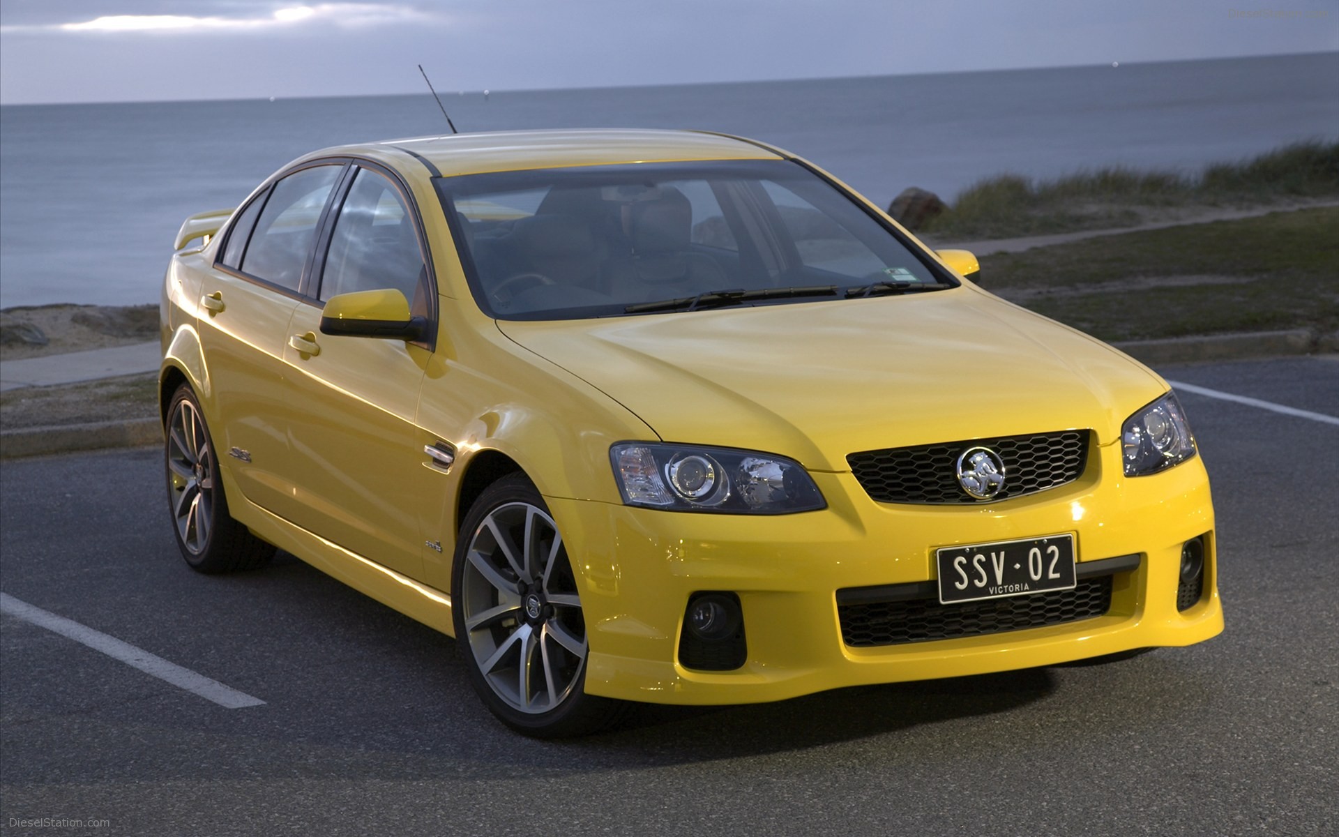 Holden VE II Commodore SSV 2011