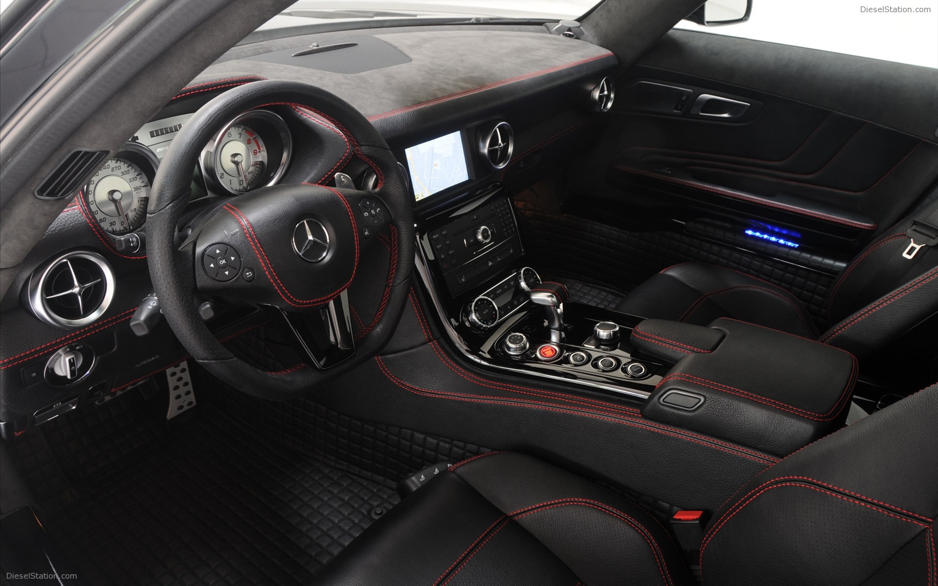 Holden VE II Commodore SSV 2011