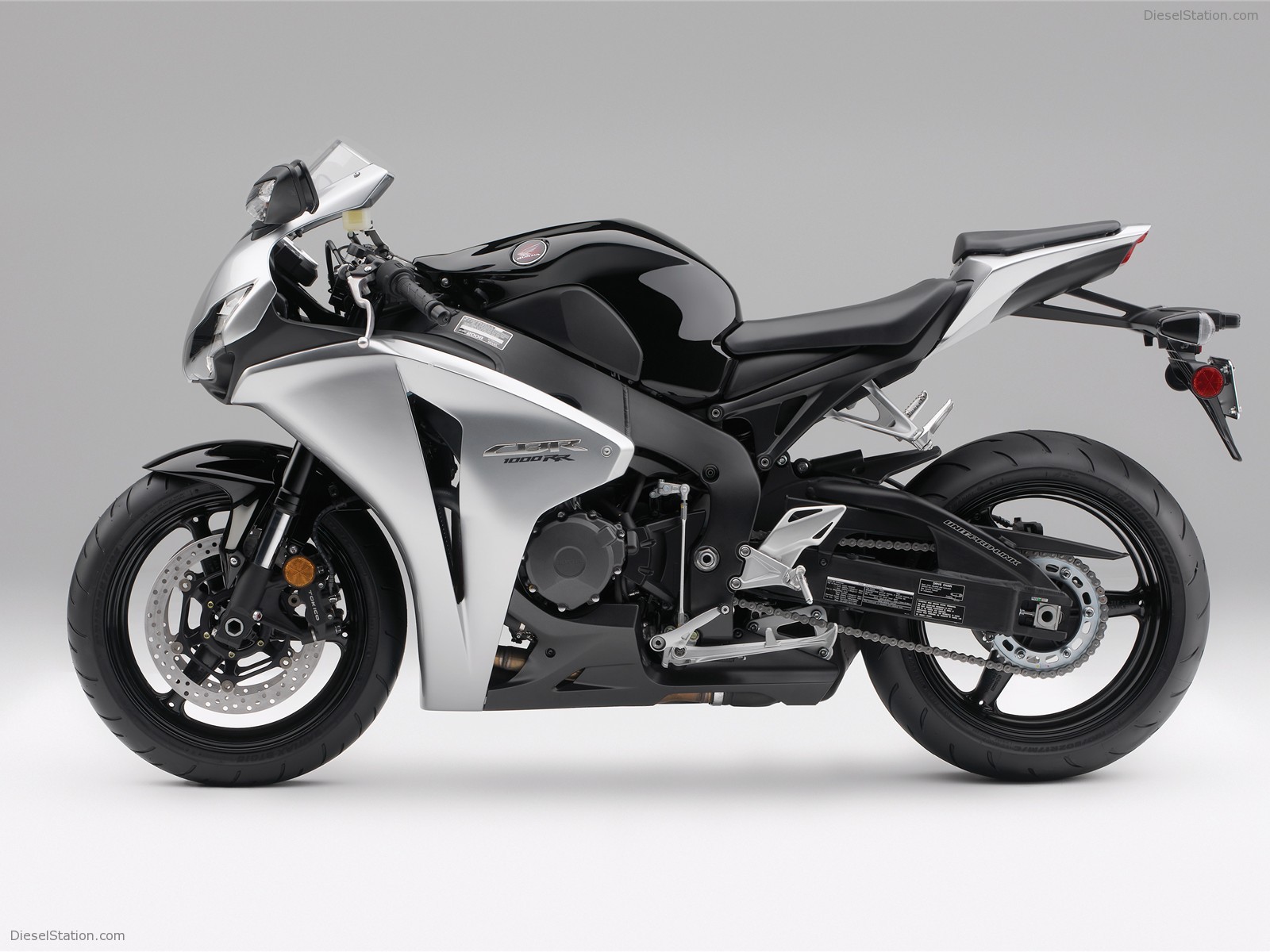 HONDA 2009 CBR1000RR
