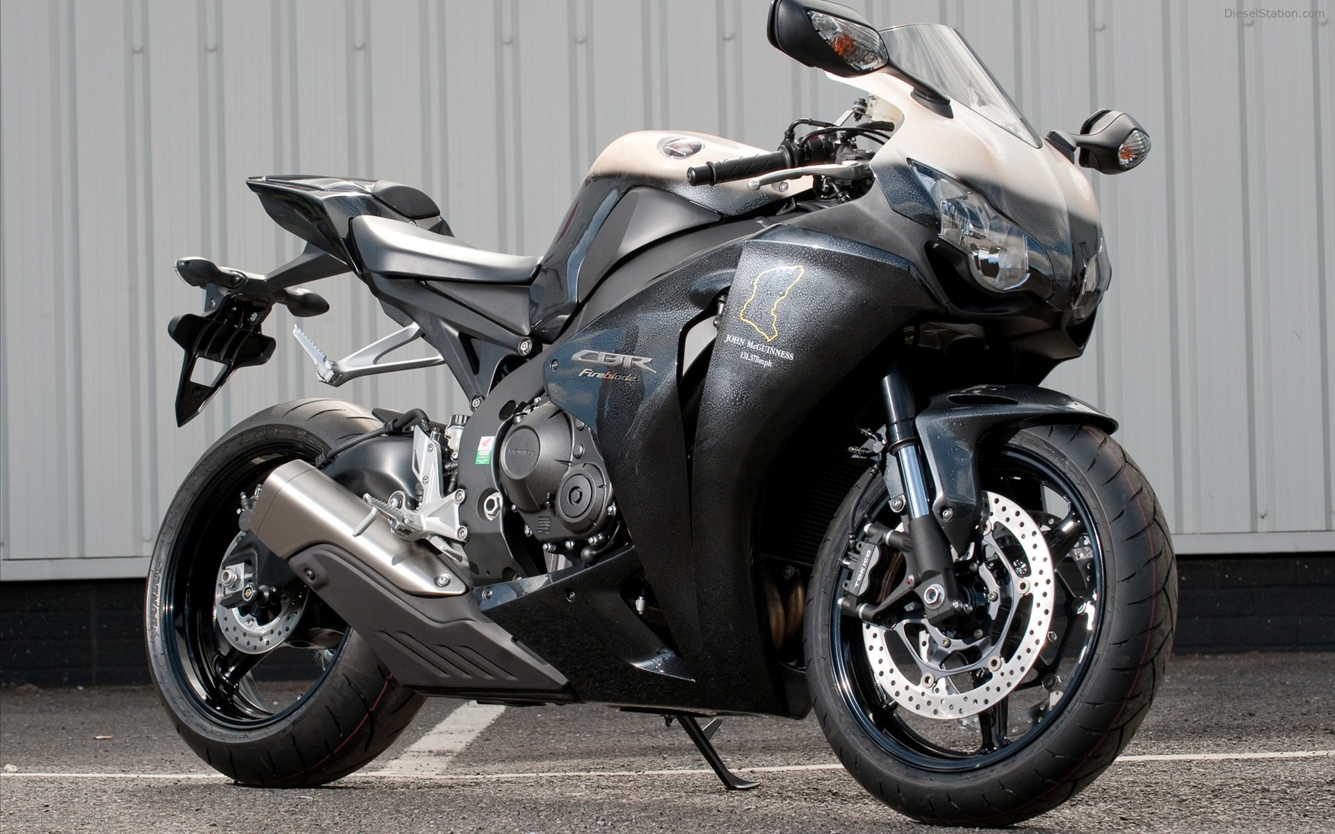 Honda CBR1000RR Fireblade Special Edition