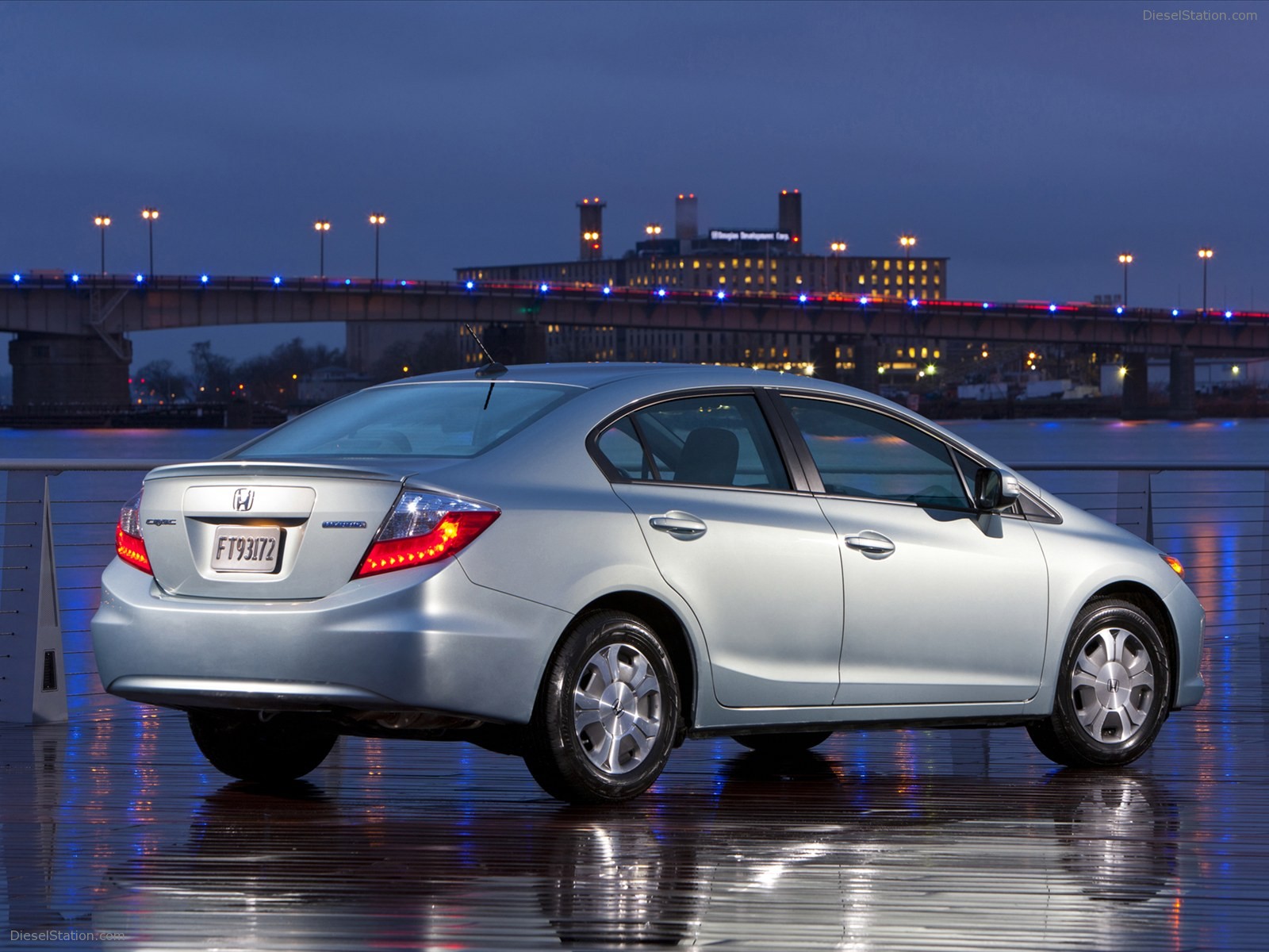 Honda Civic Hybrid 2012