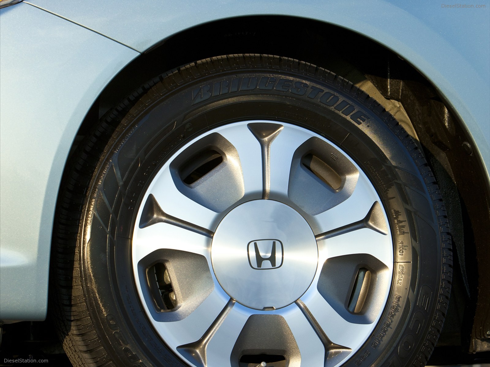 Honda Civic Hybrid 2012