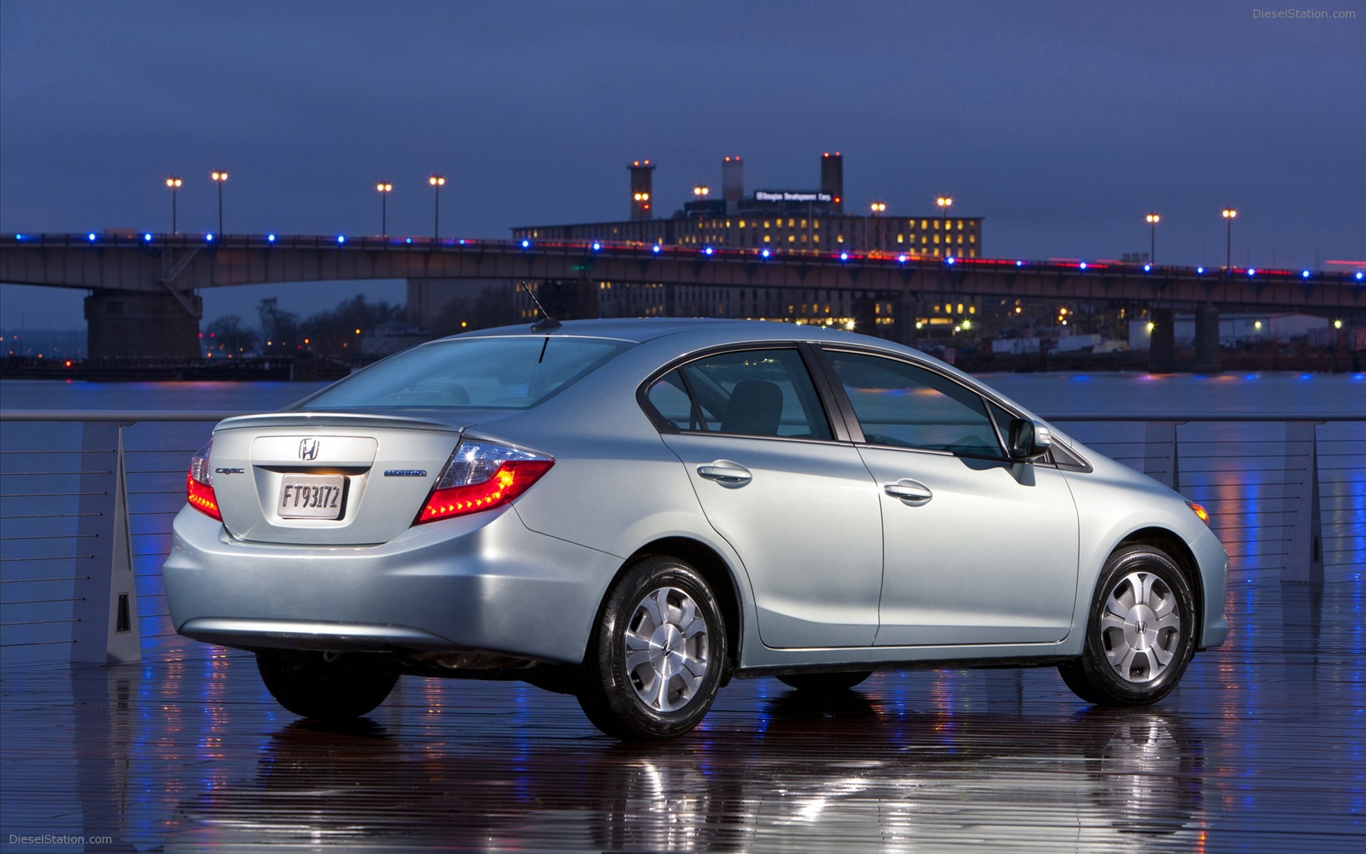 Honda Civic Hybrid 2012