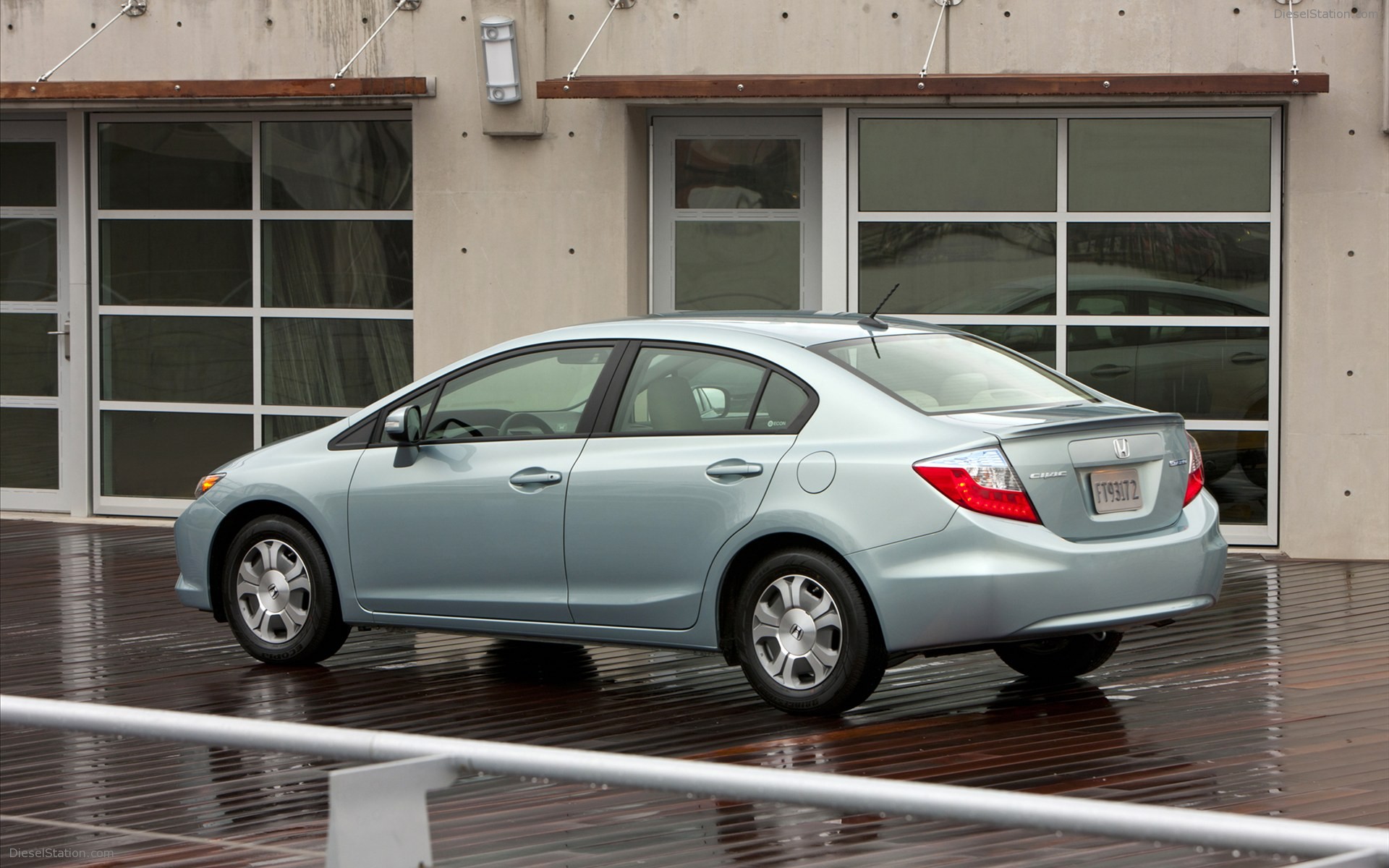 Honda Civic Hybrid 2012
