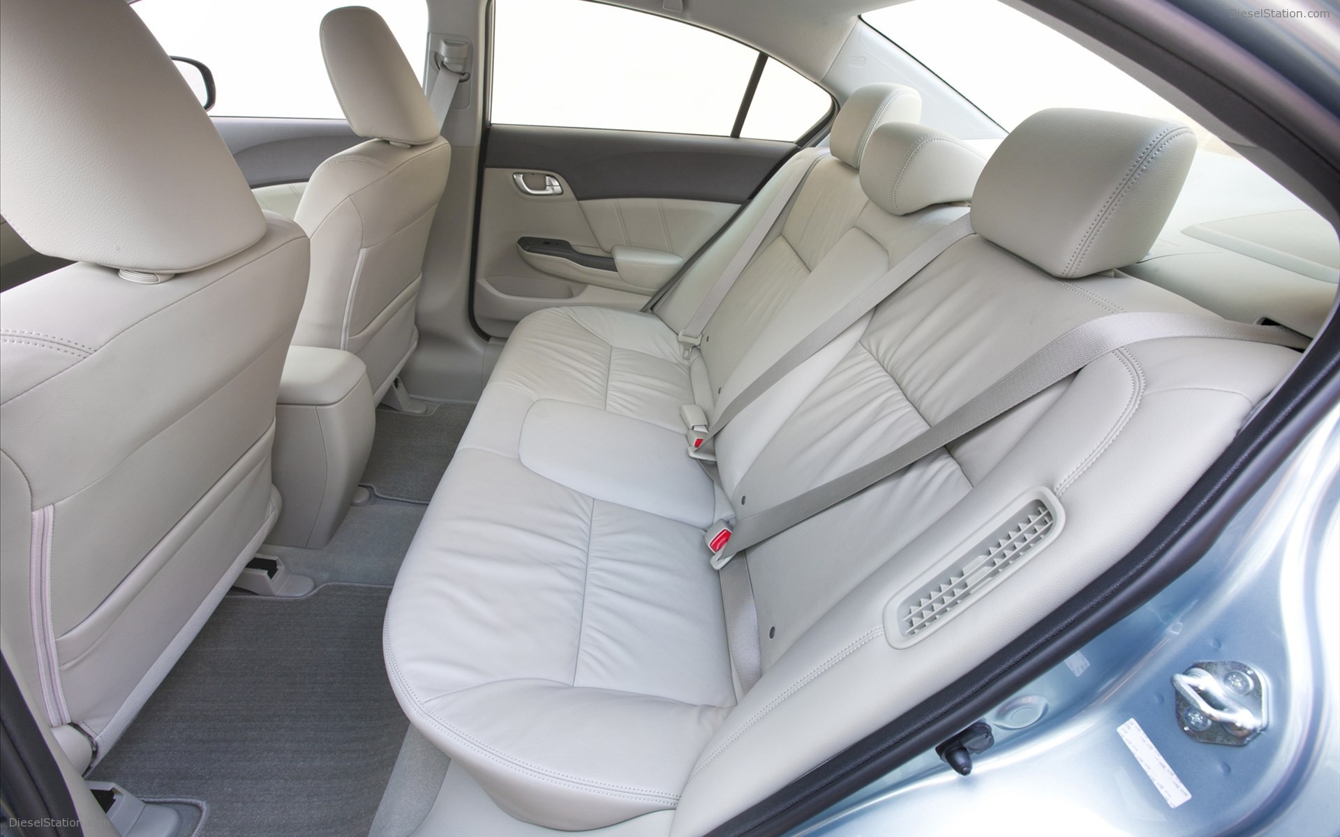 Honda Civic Hybrid 2012