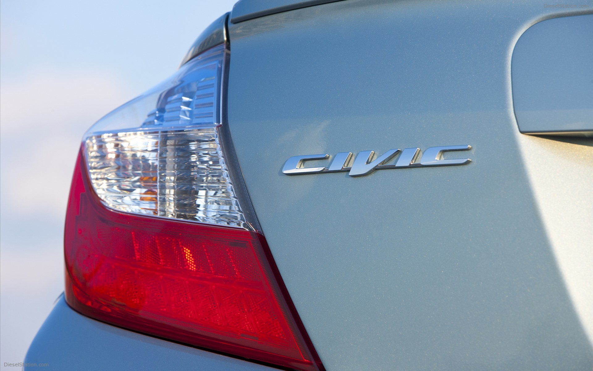 Honda Civic Hybrid 2012