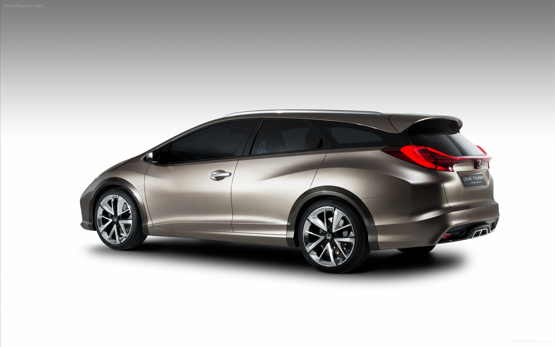 Honda Civic Tourer Concept 2013