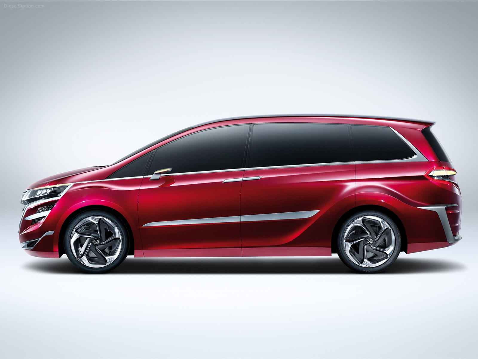 Honda Concept M 2013