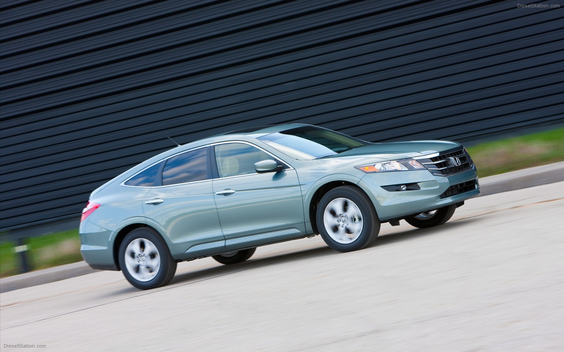 Honda Crosstour 2012
