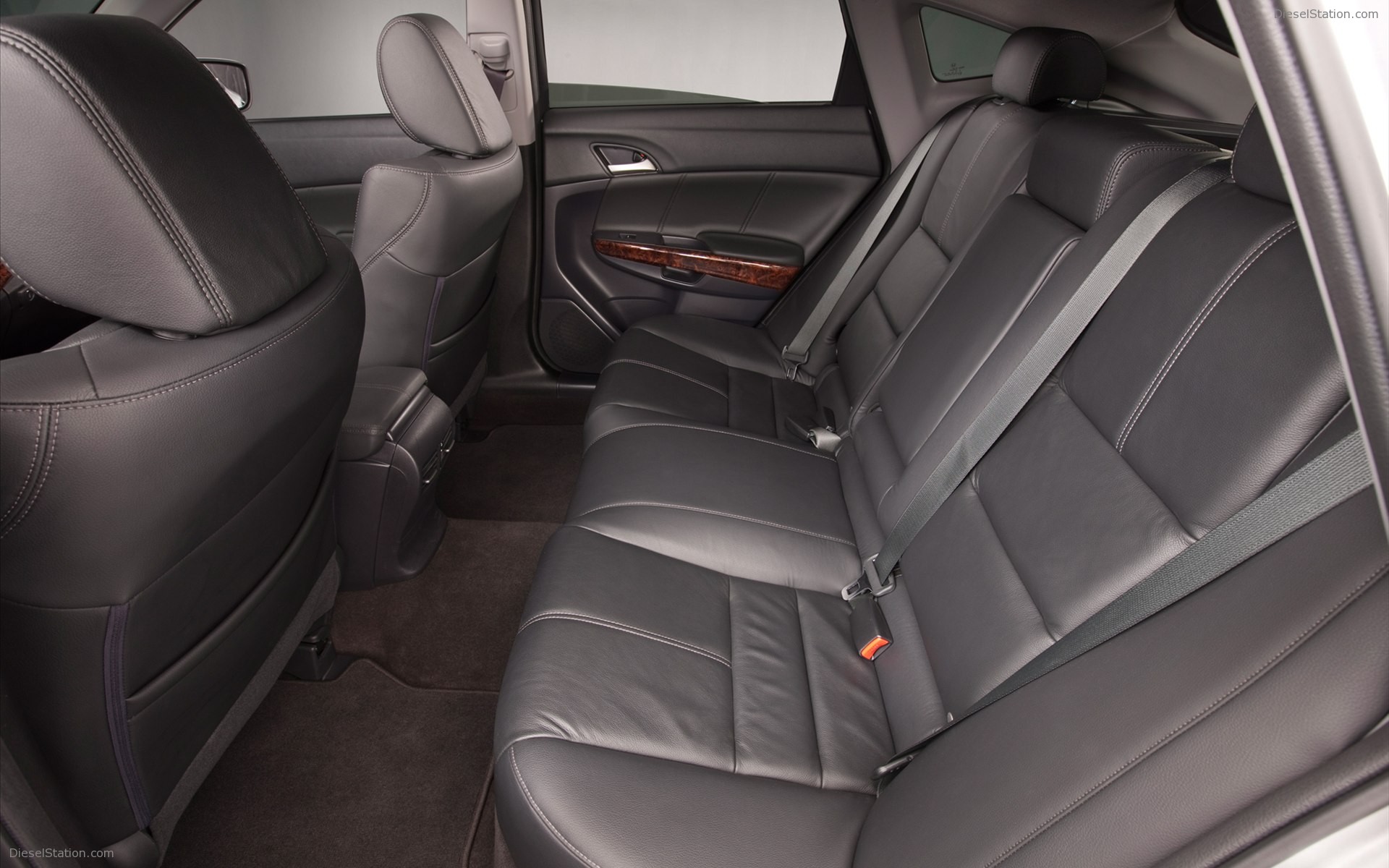 Honda Crosstour 2012