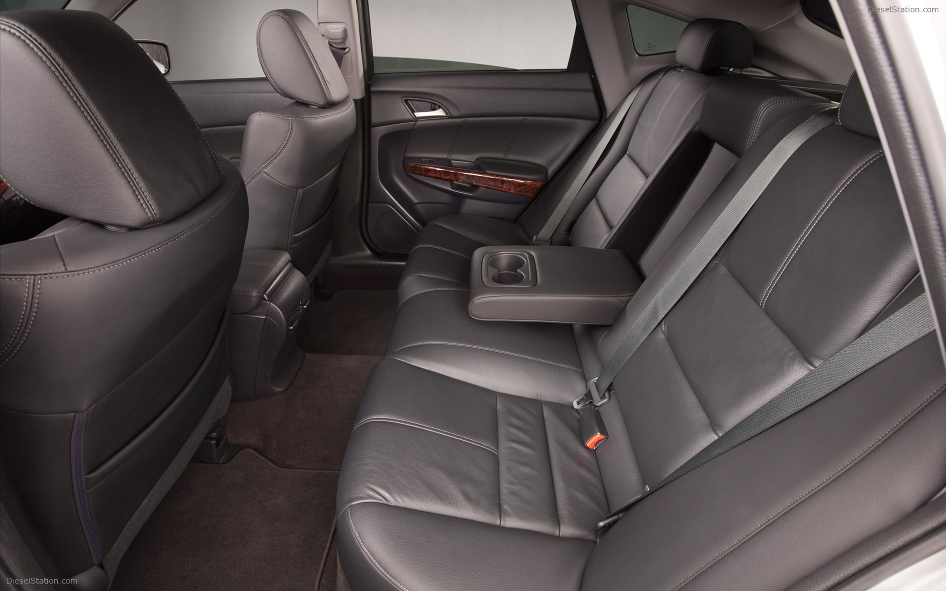 Honda Crosstour 2012
