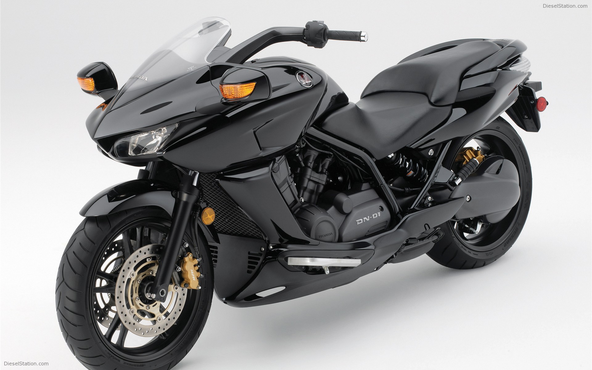 2009 DN-01 New Pictures
