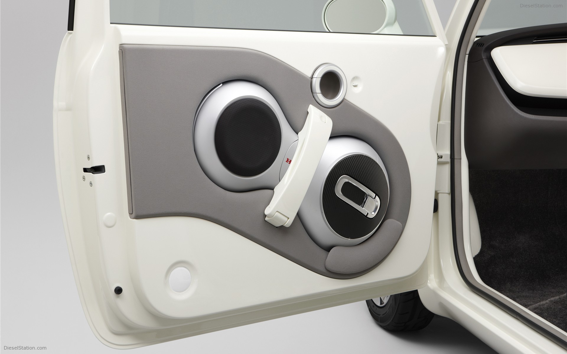 Honda EV-N Electric Car