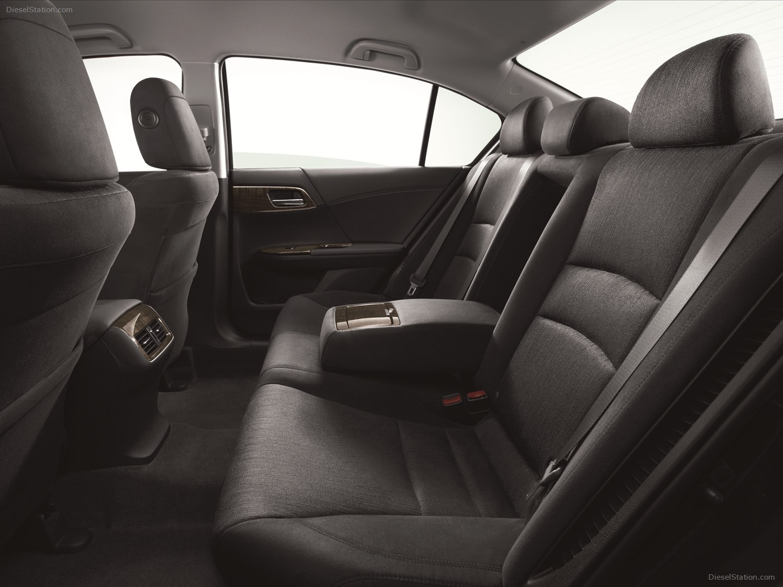 Honda Accord Hybrid 2014