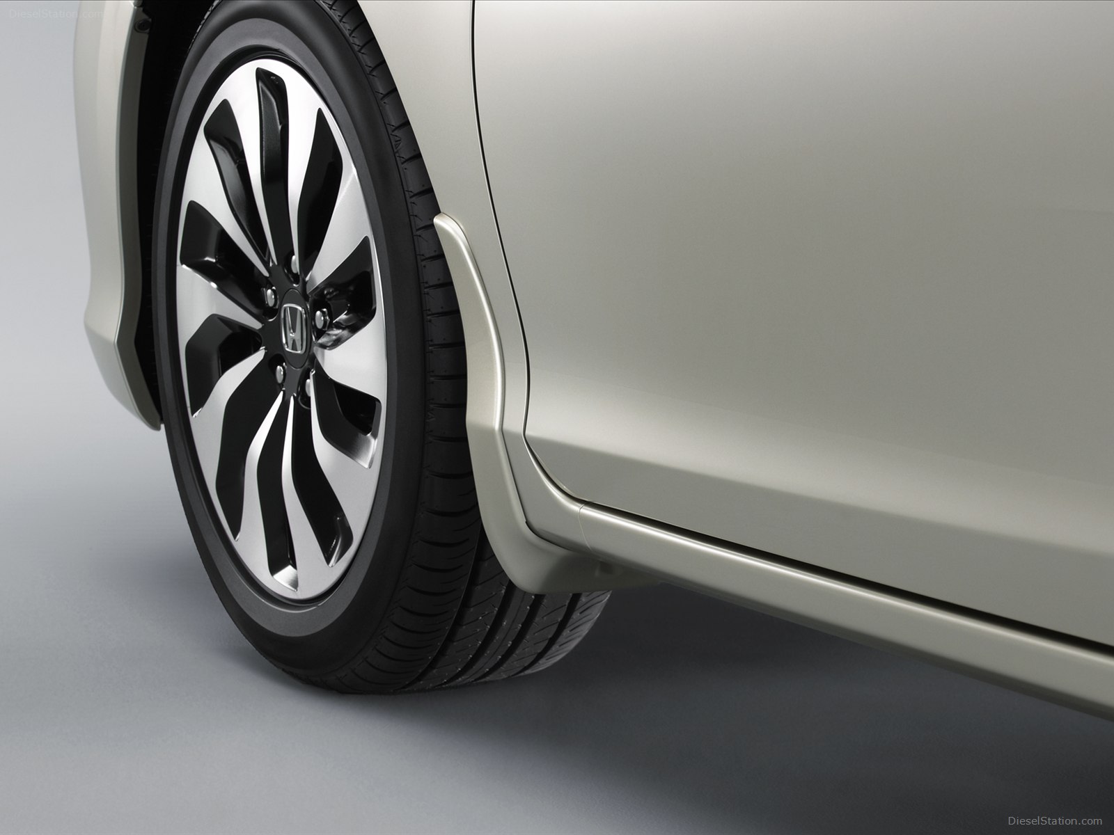 Honda Accord Hybrid 2014
