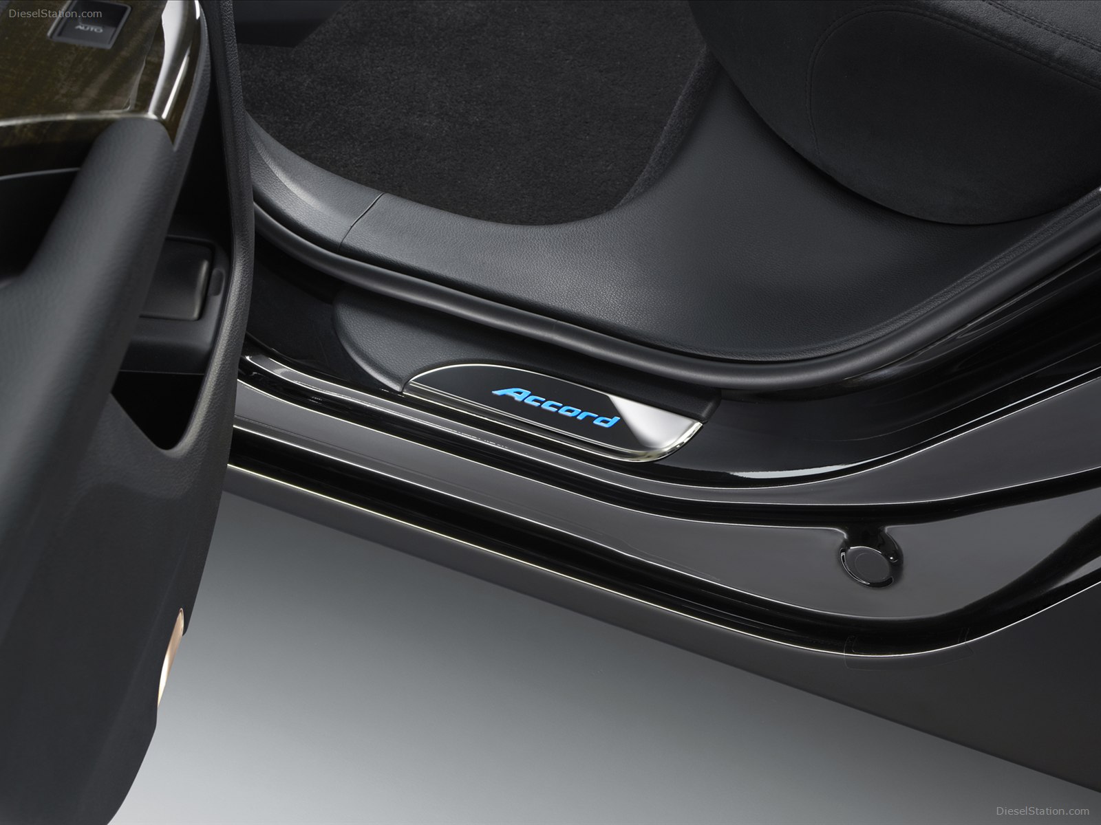 Honda Accord Hybrid 2014