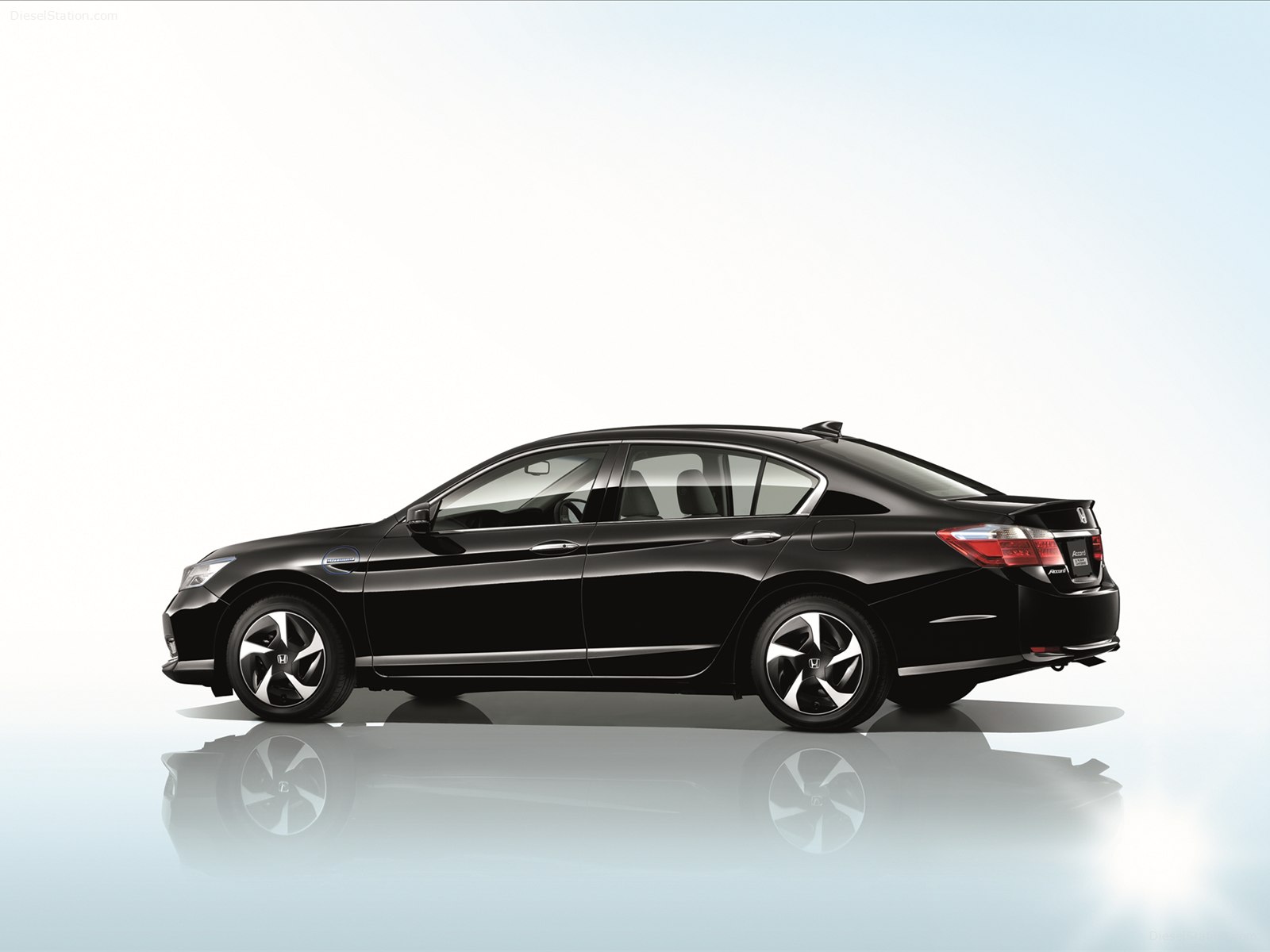 Honda Accord Hybrid 2014