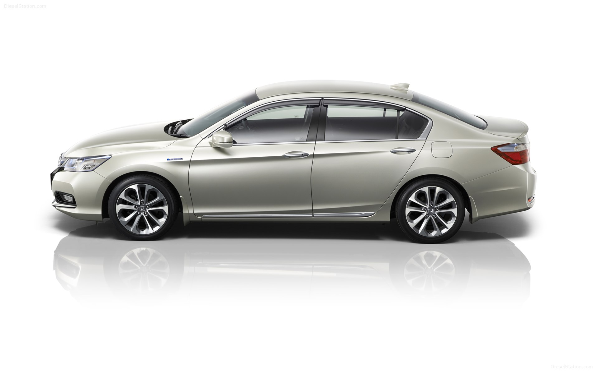 Honda Accord Hybrid 2014