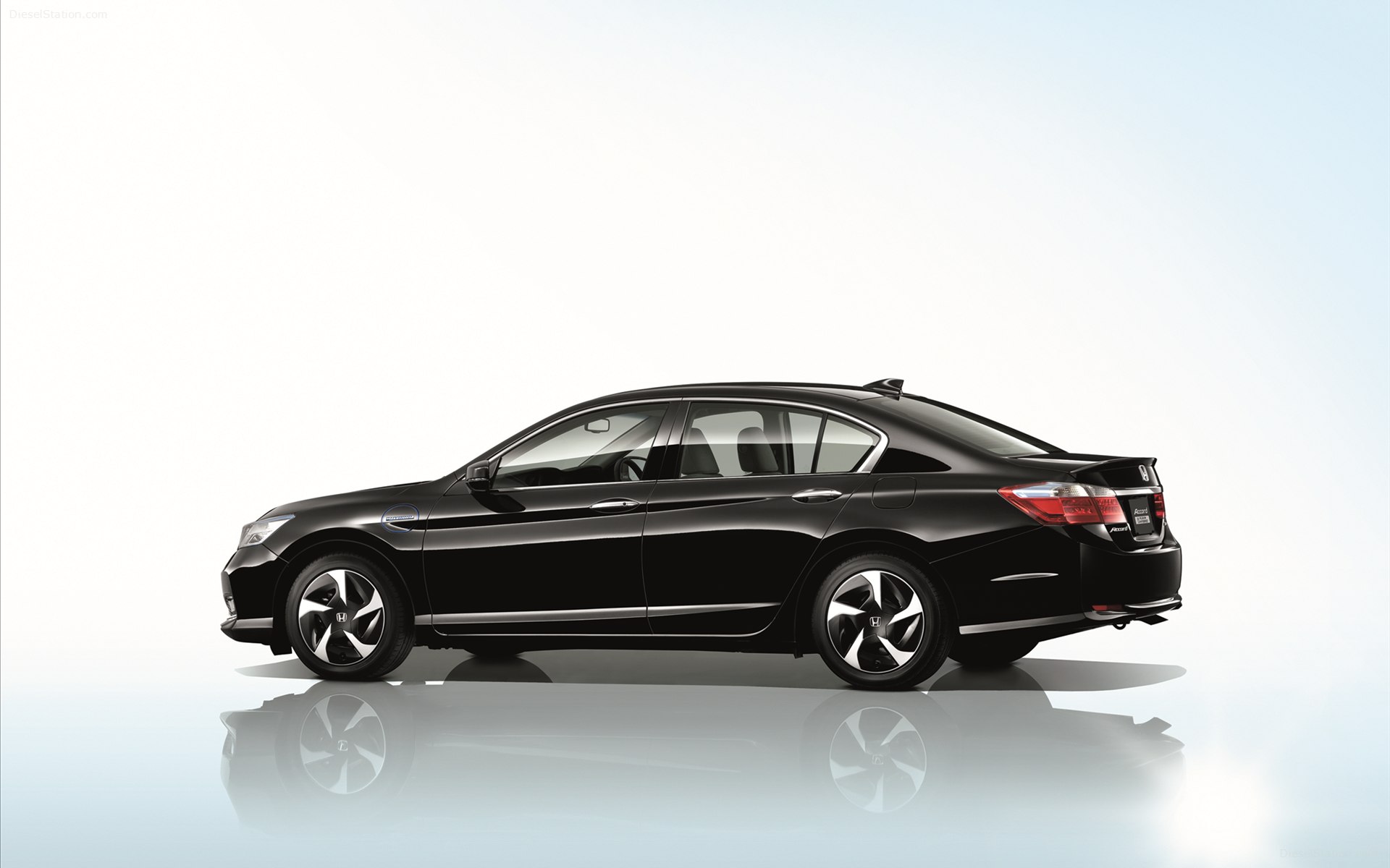 Honda Accord Hybrid 2014
