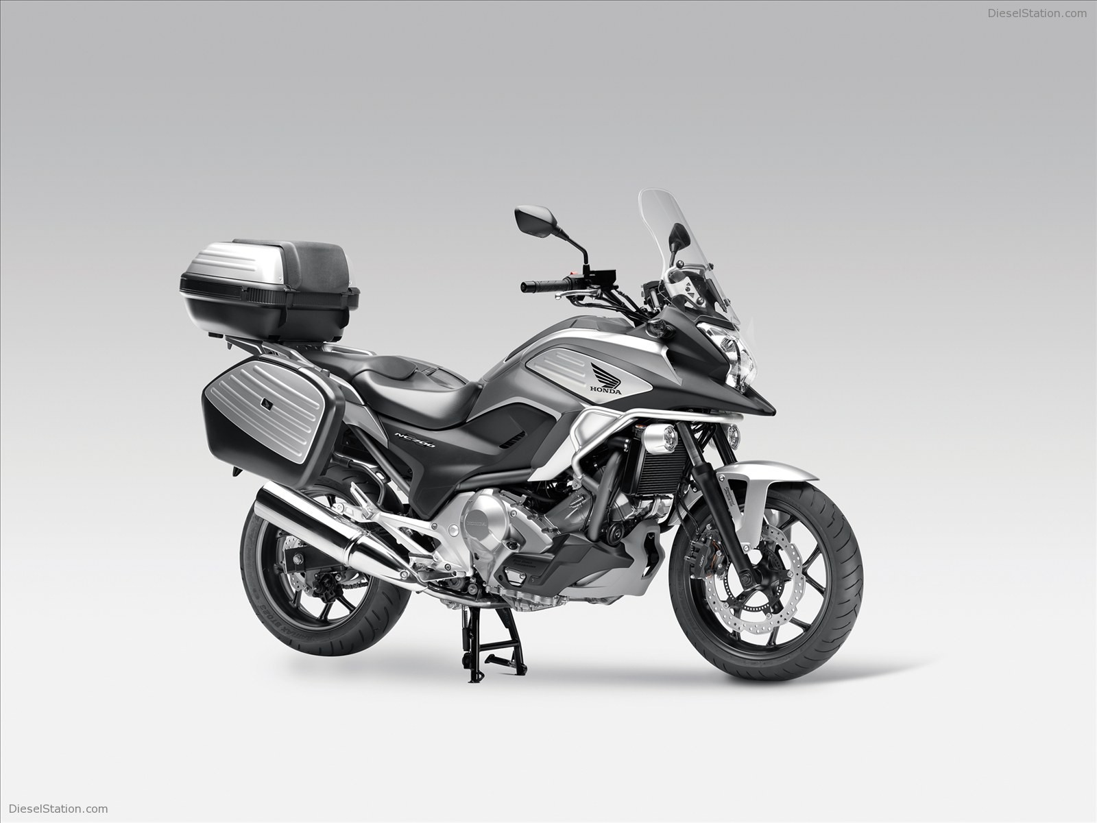 Honda NC700X 2012