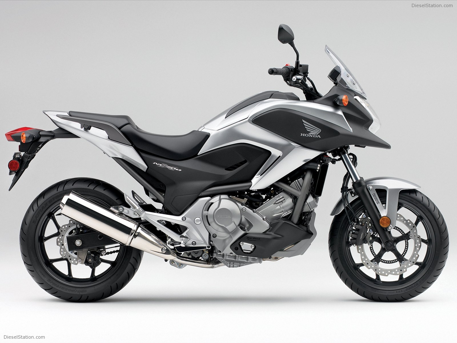 Honda NC700X 2012