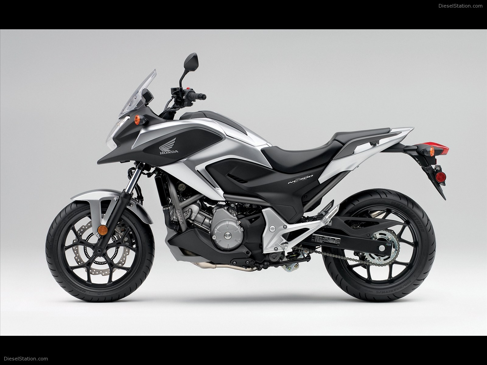 Honda NC700X 2012