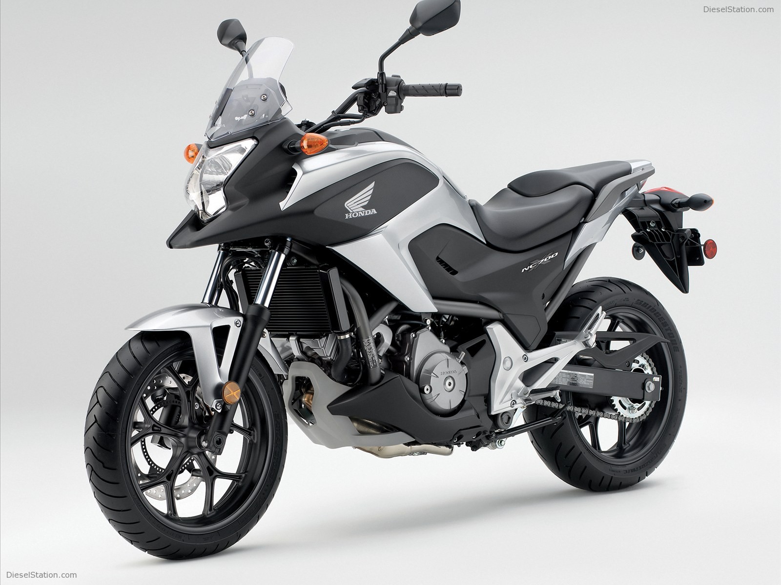 Honda NC700X 2012