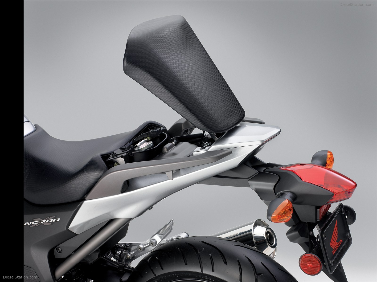Honda NC700X 2012