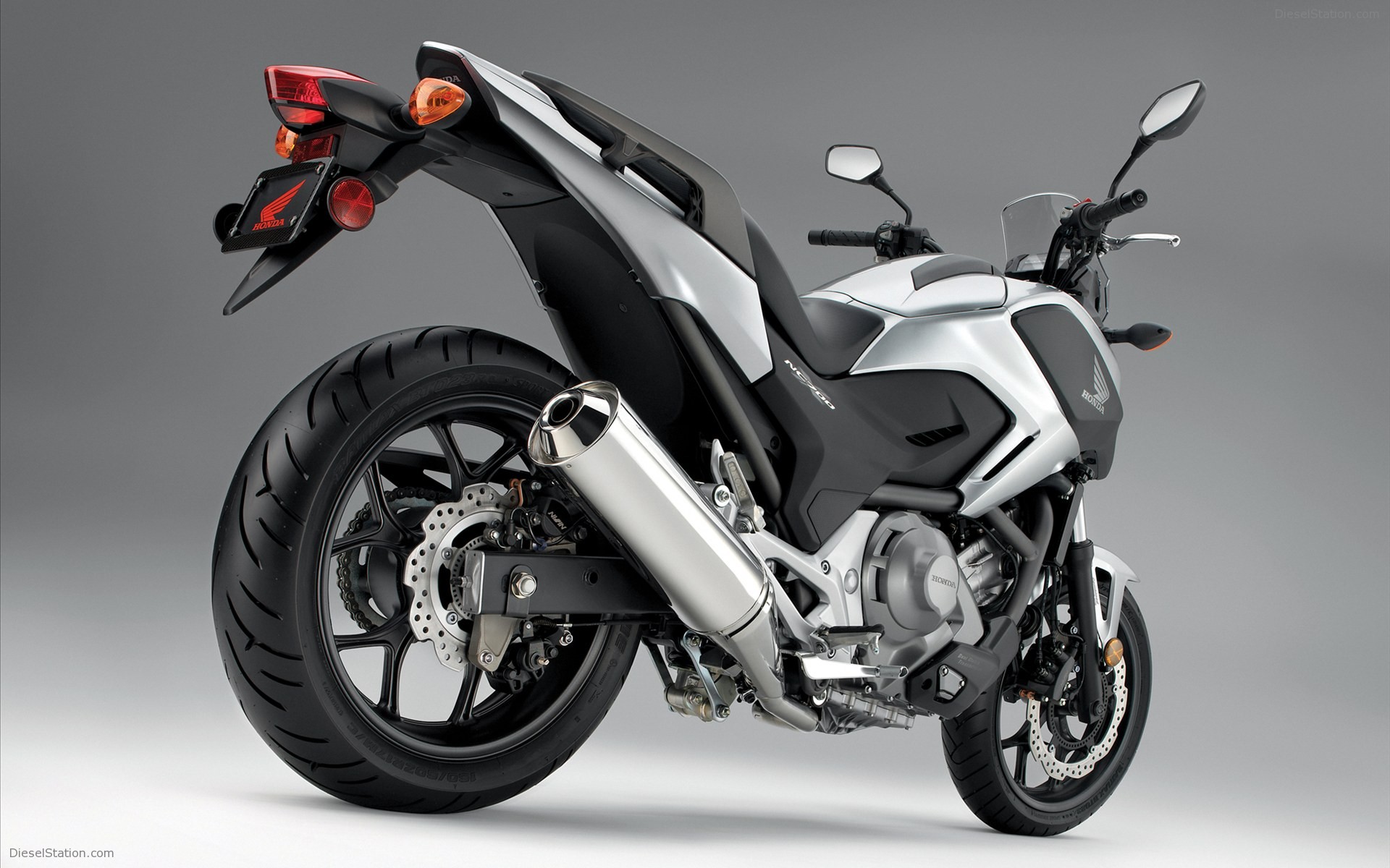 Honda NC700X 2012