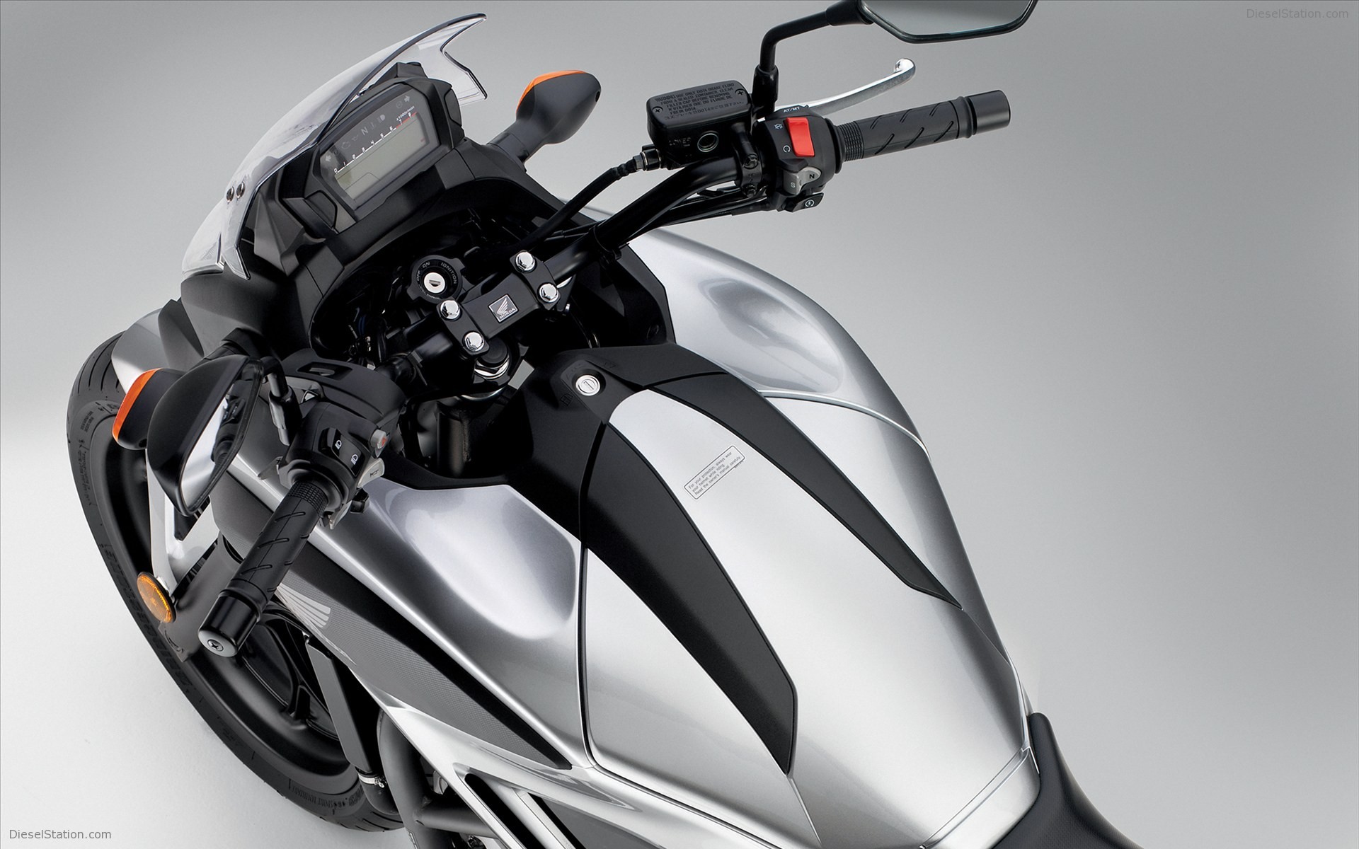 Honda NC700X 2012