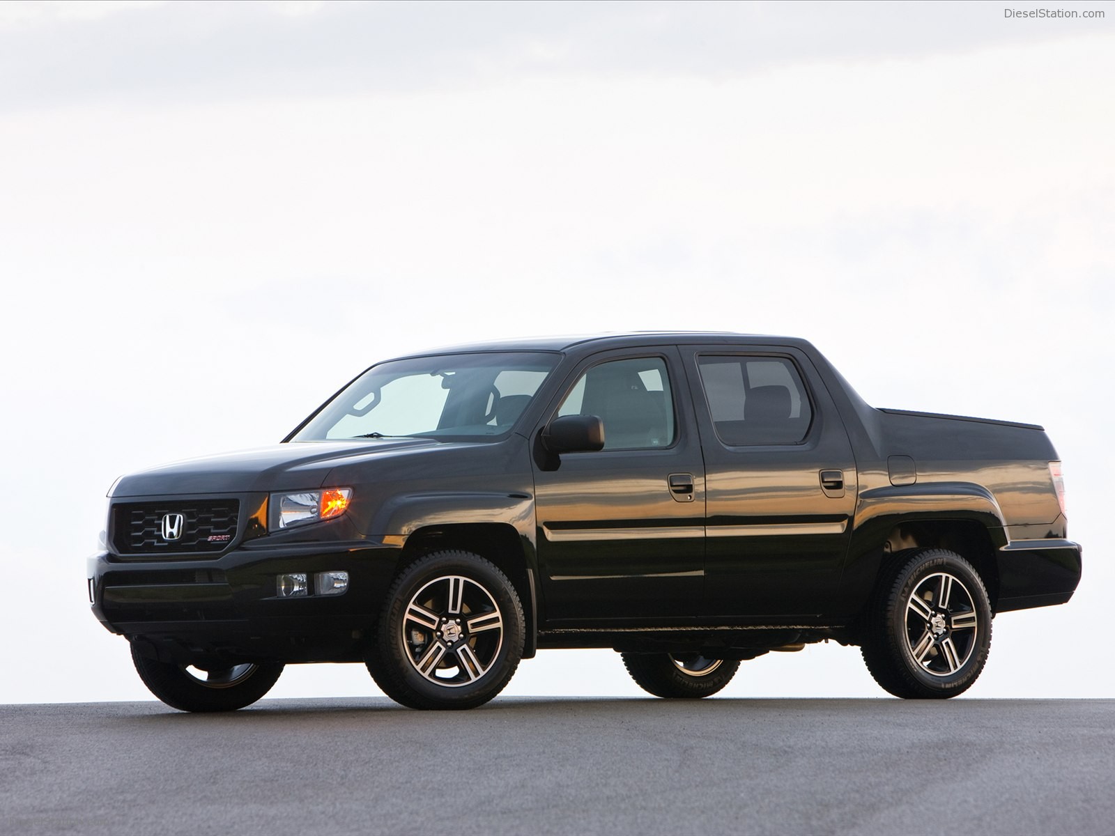 Honda Ridgeline Sport 2012