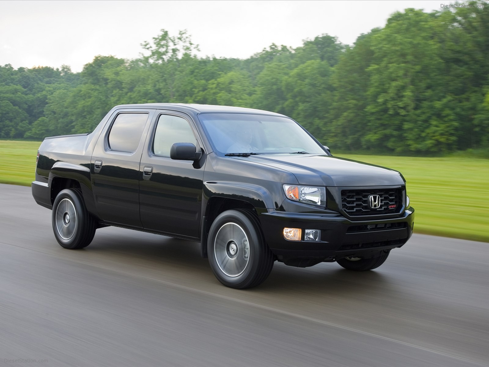 Honda Ridgeline Sport 2012