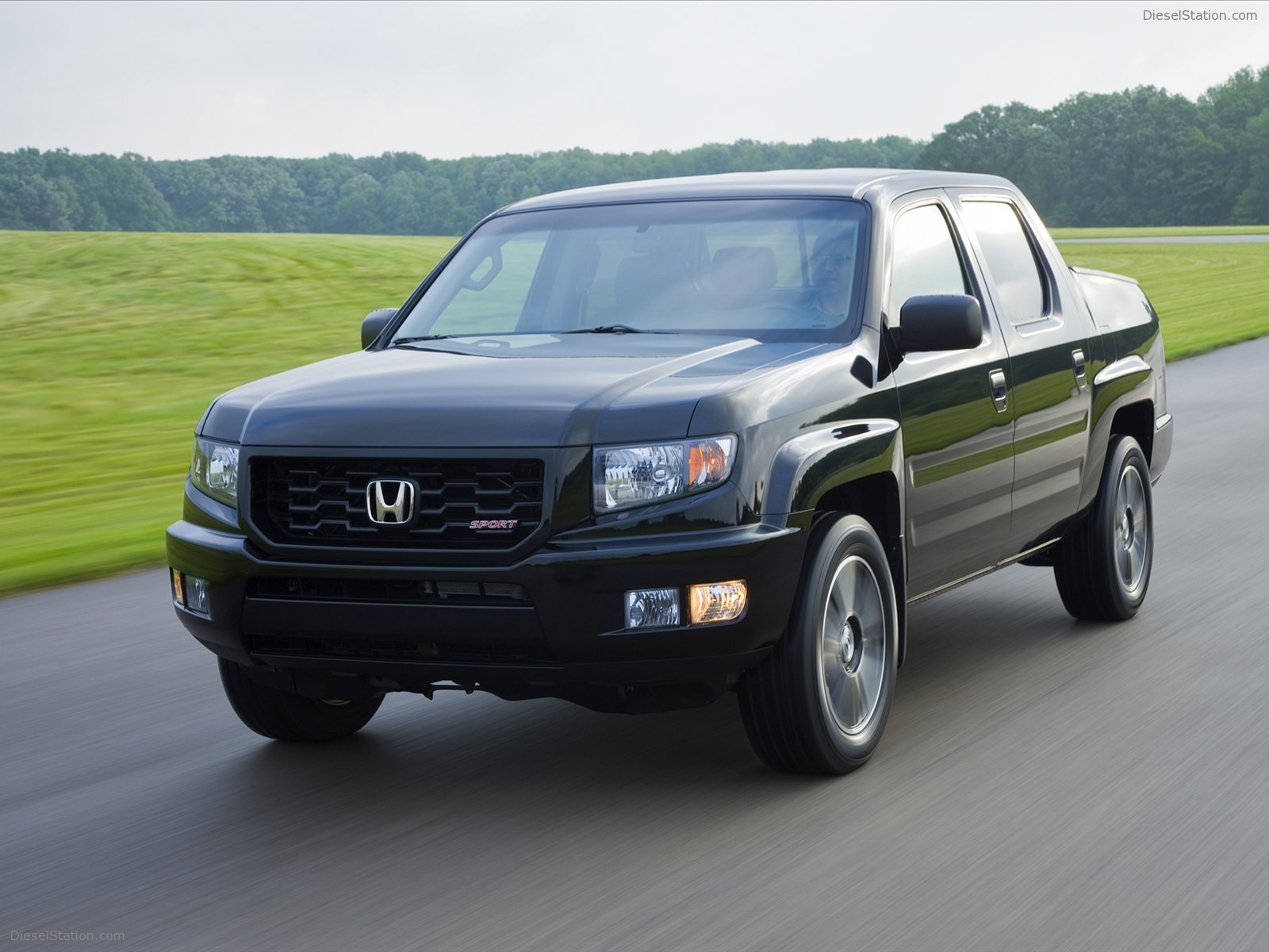 Honda Ridgeline Sport 2012