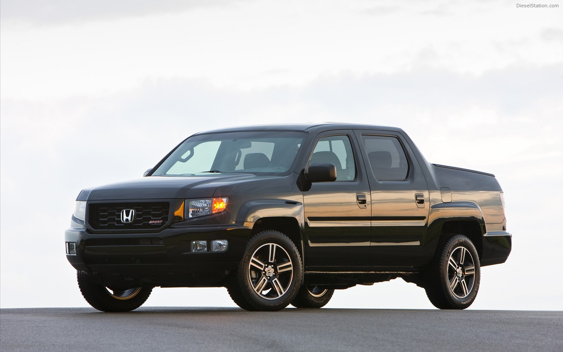 Honda Ridgeline Sport 2012