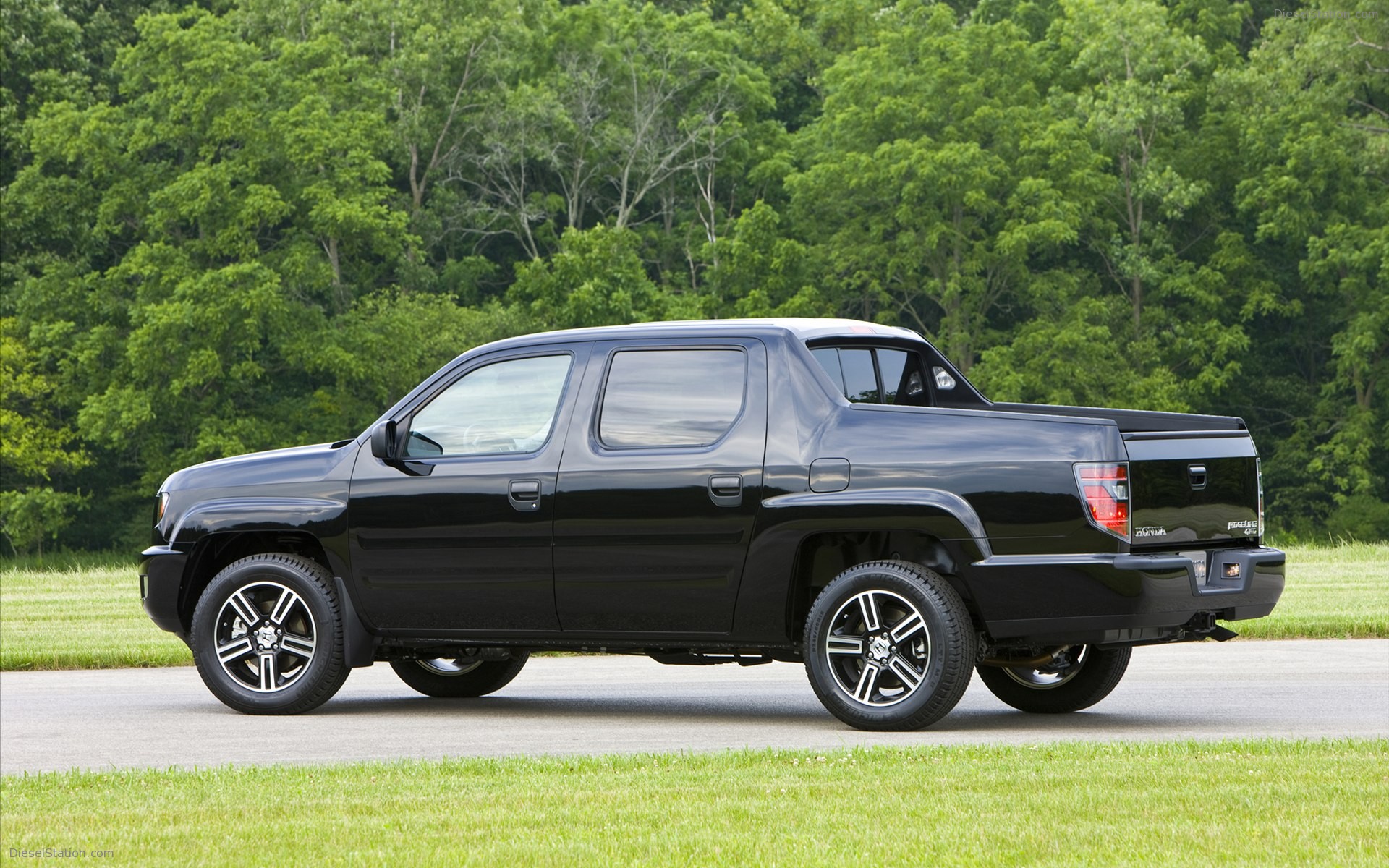 Honda Ridgeline Sport 2012